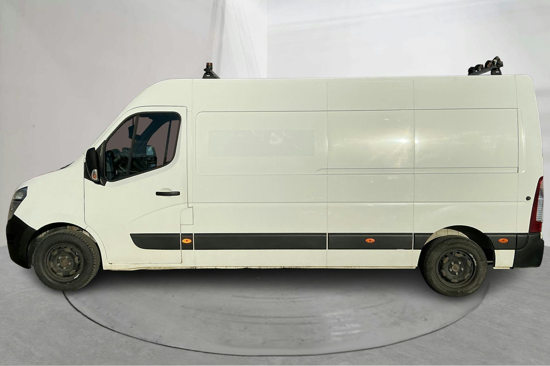 Presentationsfoto 2 av 11: Nissan NV400 2.3 dCi Skåp (170hk) - 17 651 mil - Manuell - vit - 2019