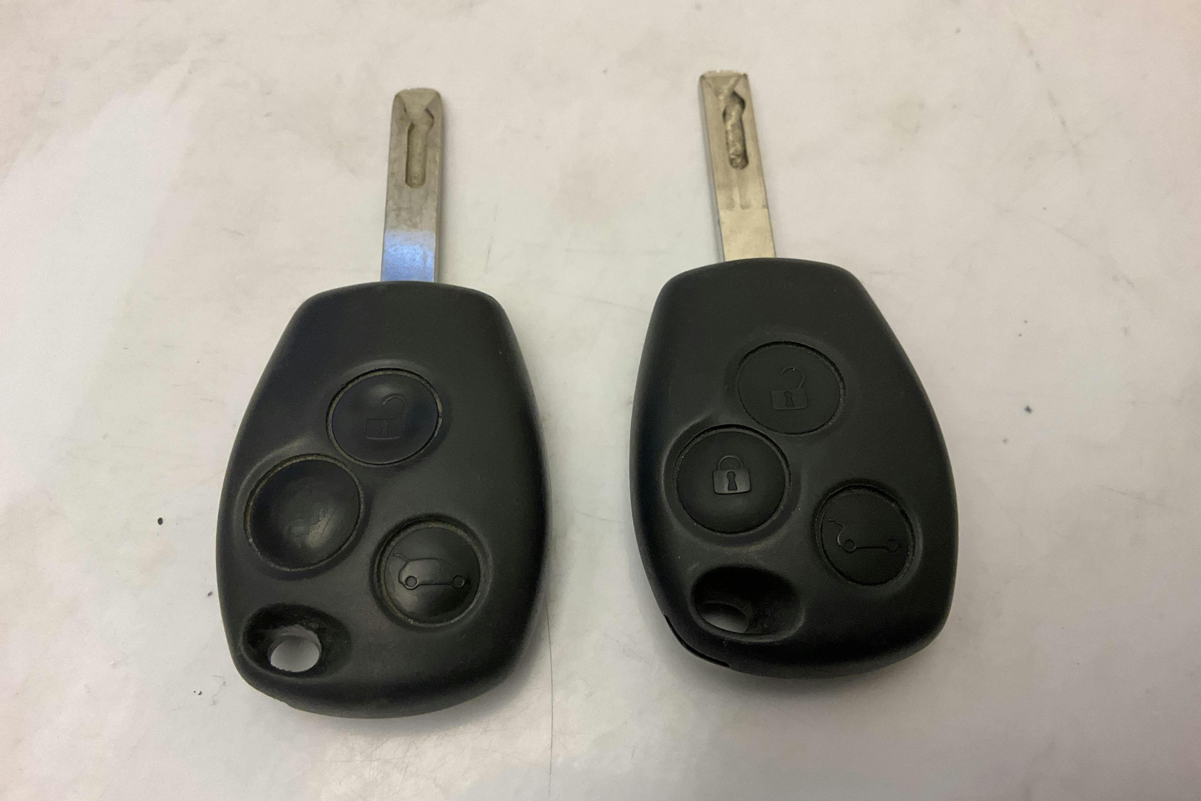 Presentation photo 14 of 14: Nissan NV400 2.3 dCi 2WD (150hk) - 211 130 km - Manual - white - 2020