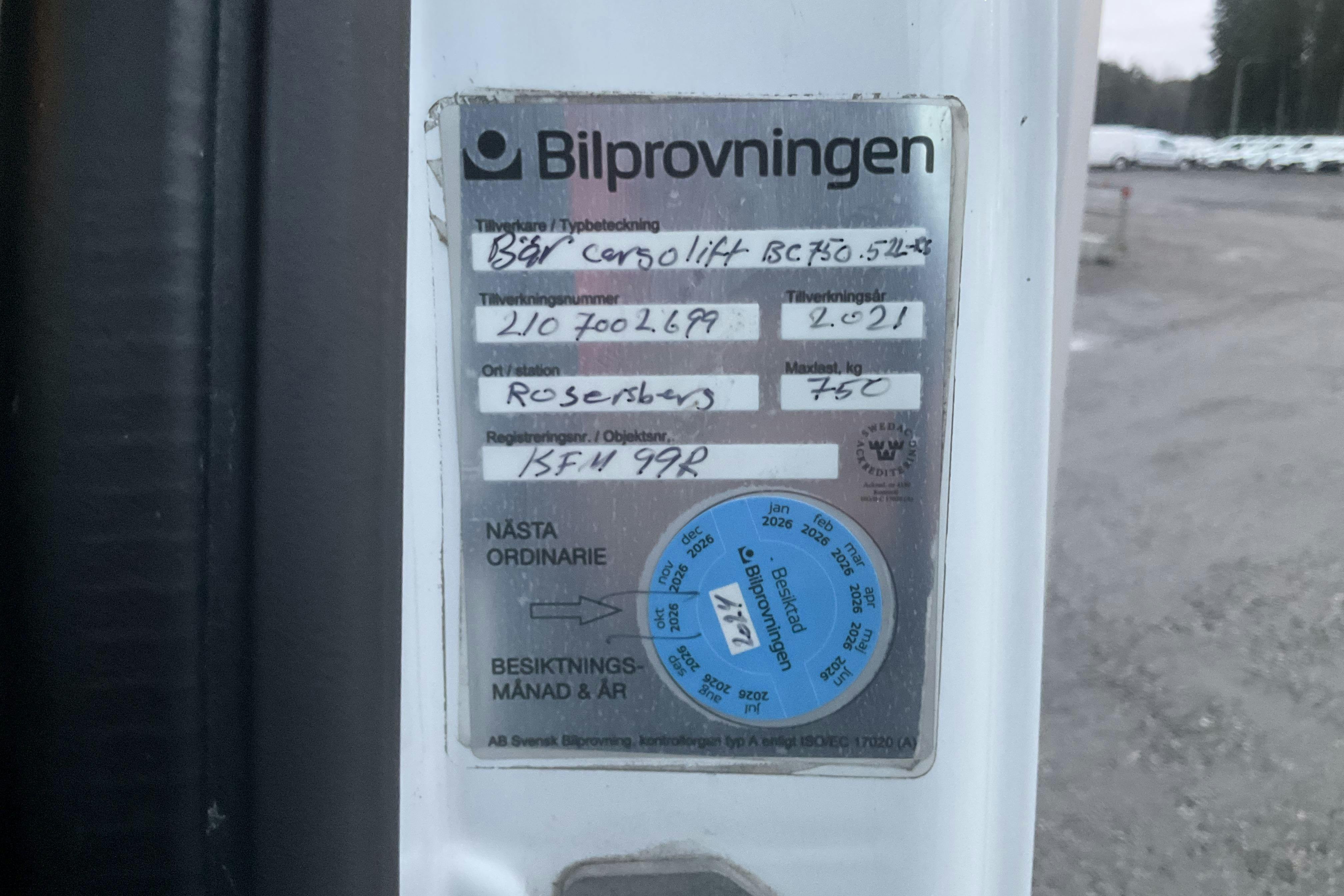 Presentationsfoto 16 av 16: Nissan NV400 2.3 dCi 2WD (180hk) - 16 512 mil - Automat - vit - 2021