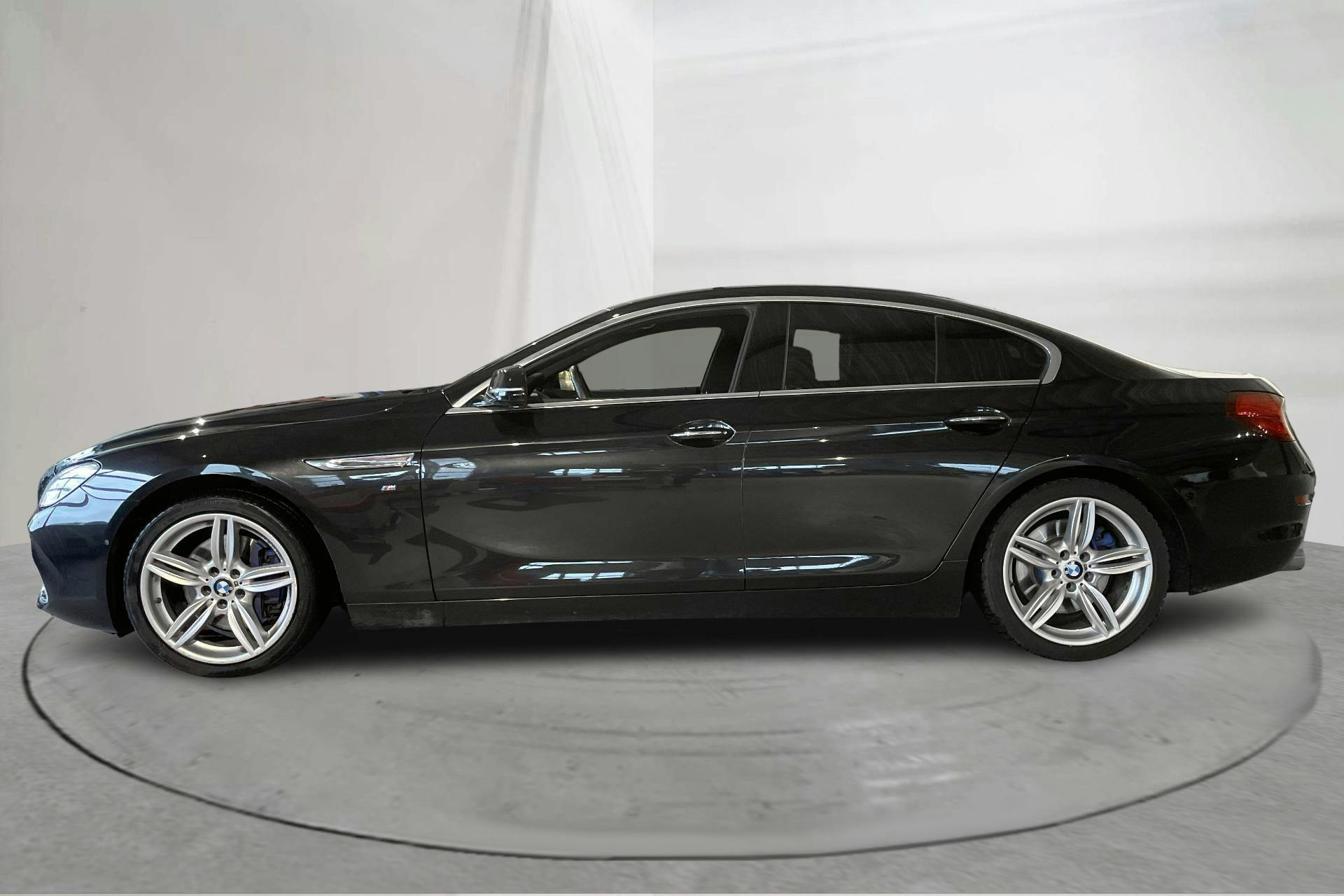 Presentationsfoto 2 av 16: BMW 640d xDrive Gran Coupé, F06 (313hk) - 16 705 mil - Automat - svart - 2016