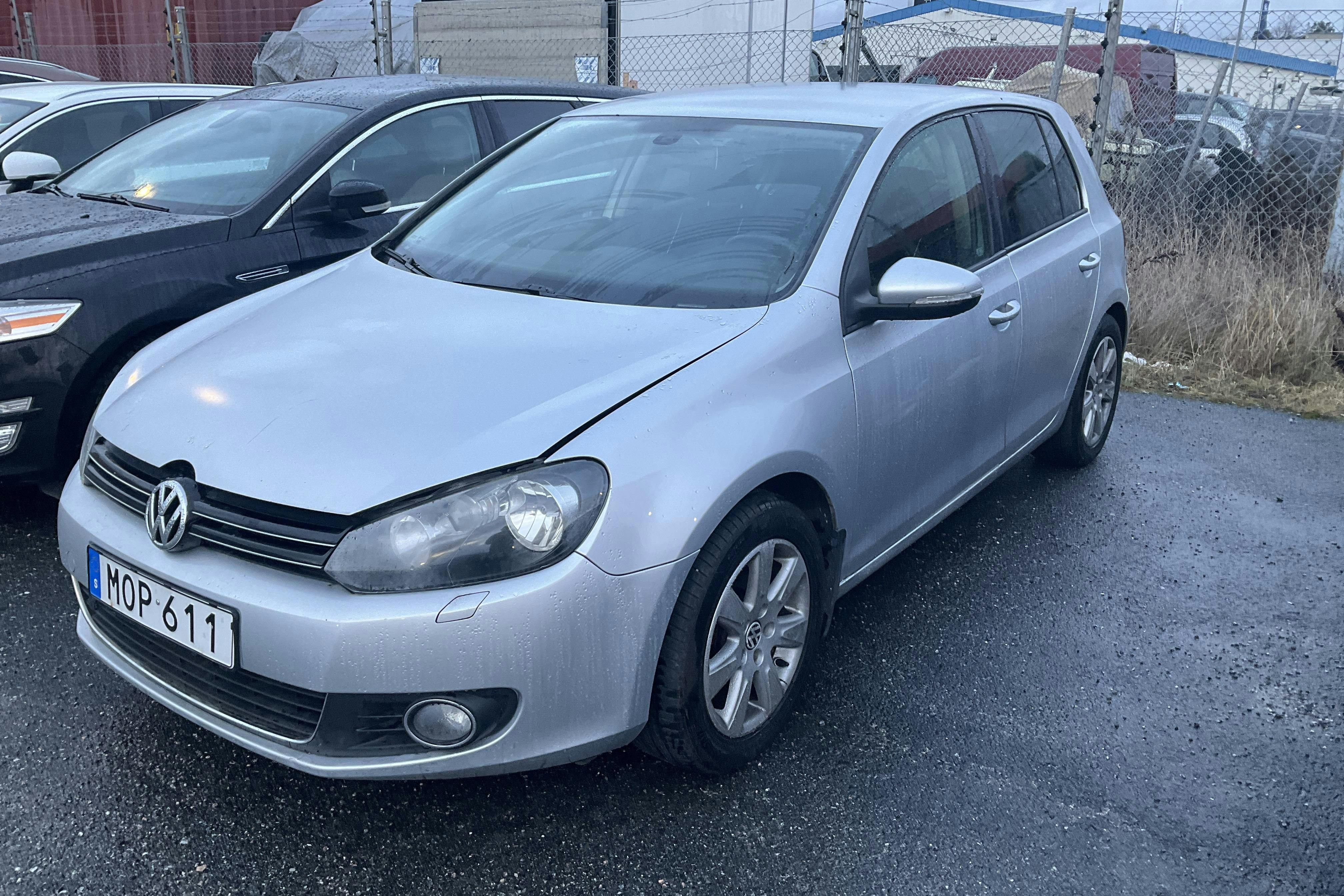 Presentationsfoto 1 av 12: VW Golf VI GT 1.4 TSI 5dr (160hk) - 13 887 mil - Automat - silver - 2010