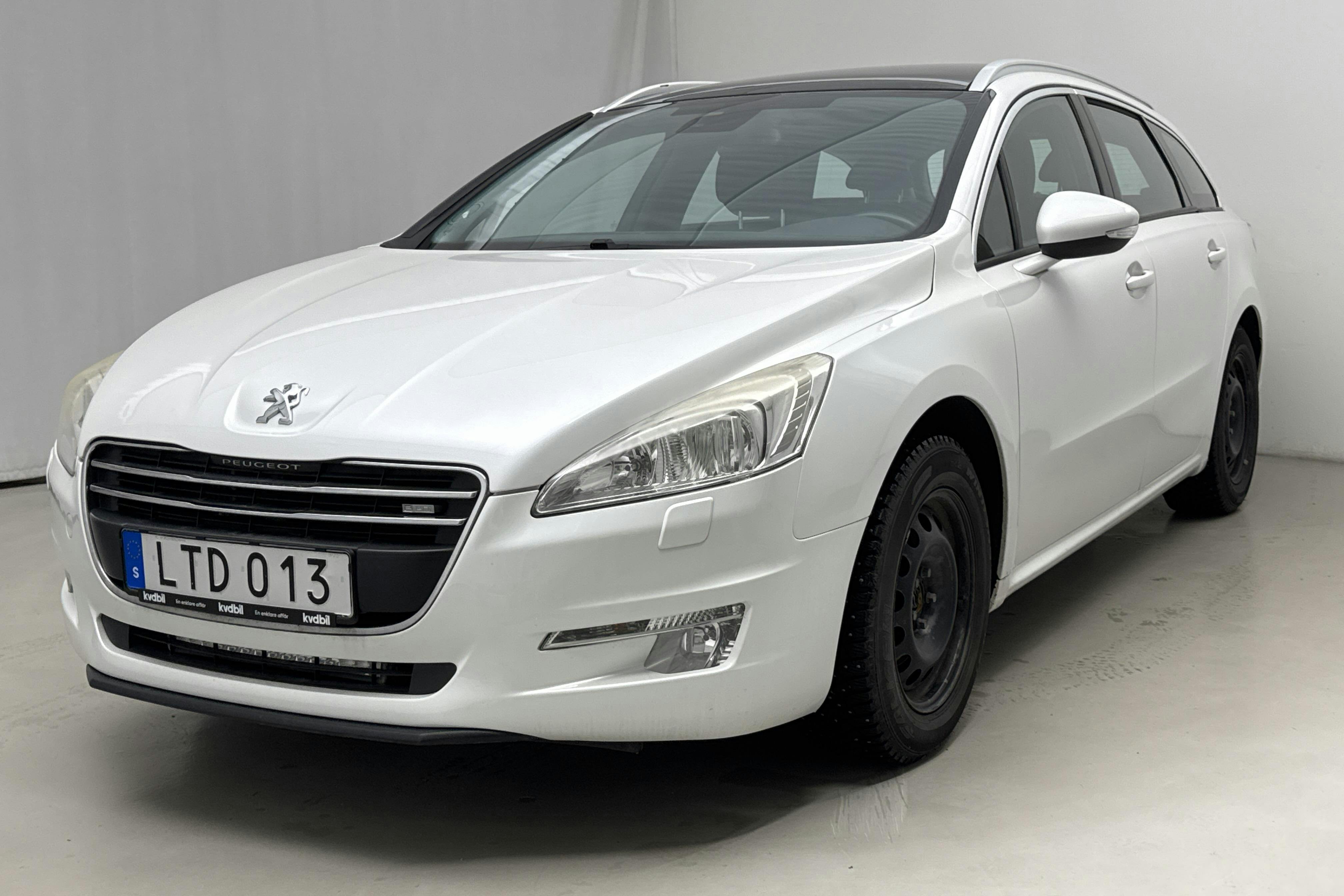 Presentationsfoto 1 av 15: Peugeot 508 SW e-1.6 HDi (112hk) - 13 542 mil - Automat - vit - 2011