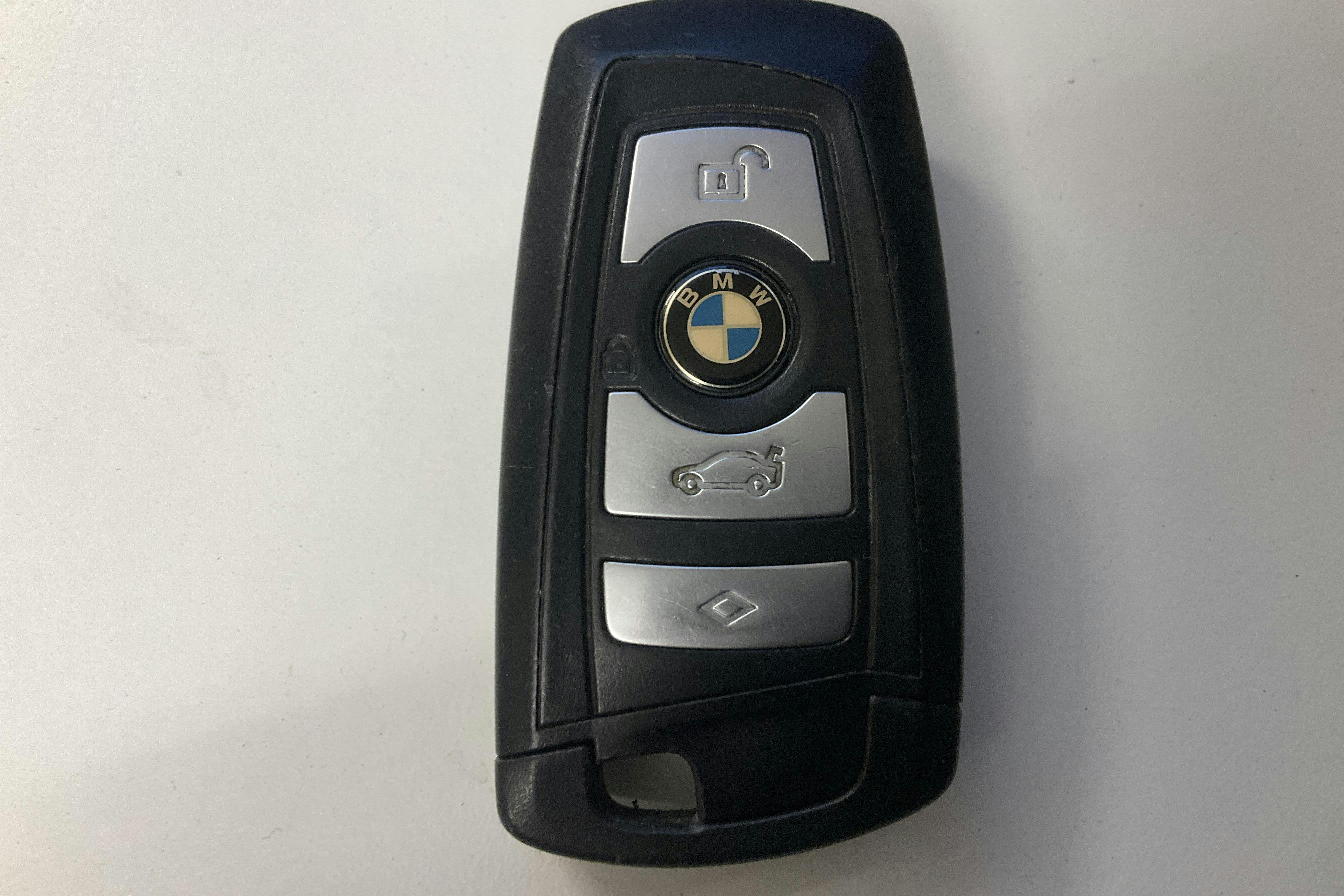 Presentationsfoto 12 av 12: BMW 520d xDrive Touring, F11 (184hk) - 20 360 mil - Automat - svart - 2014