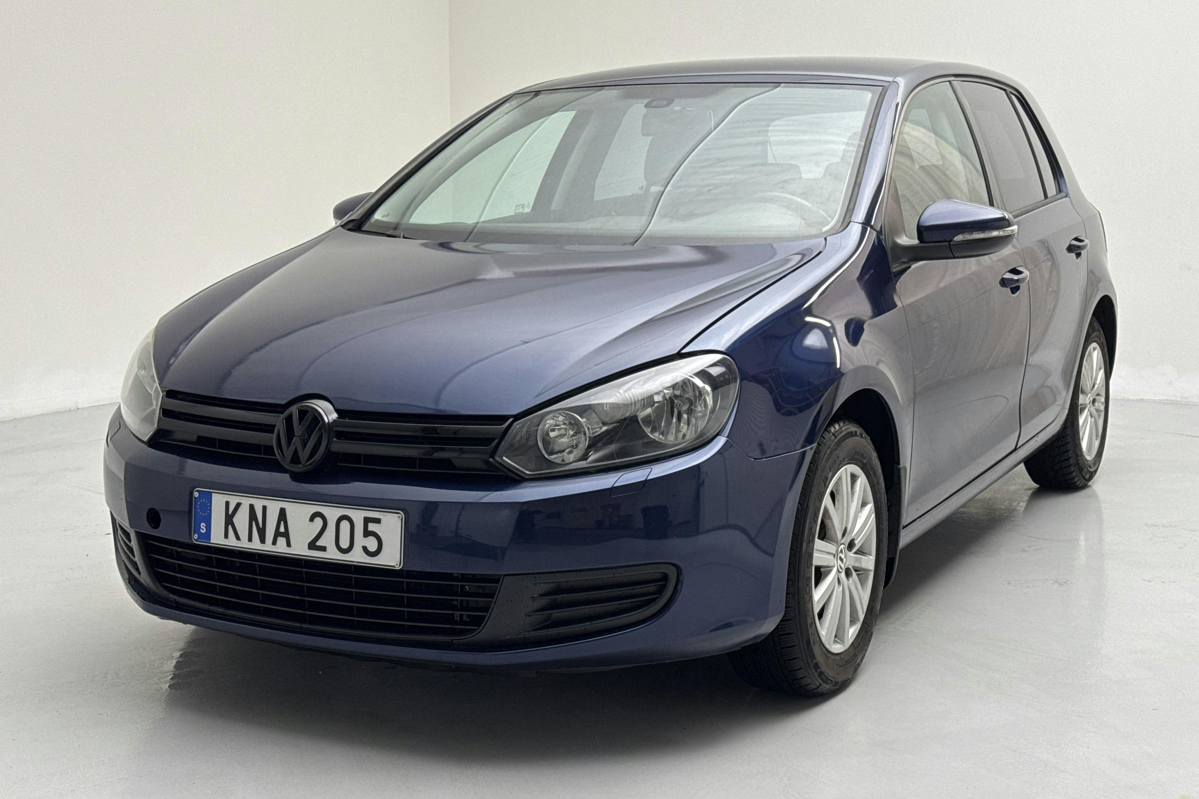 Presentationsfoto 1 av 11: VW Golf VI 1.4 TSI 5dr (122hk) - 20 203 mil - Manuell - Dark Blue - 2010