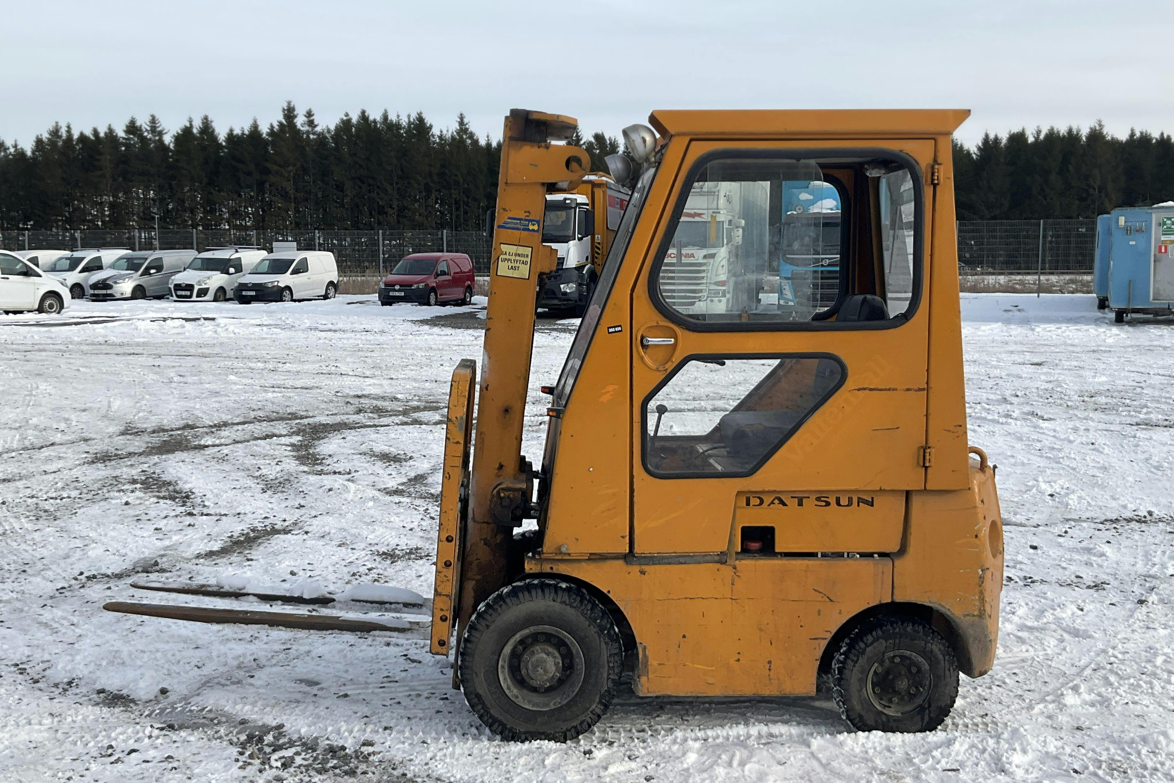 Presentation photo 2 of 17: Datsun Truck - 