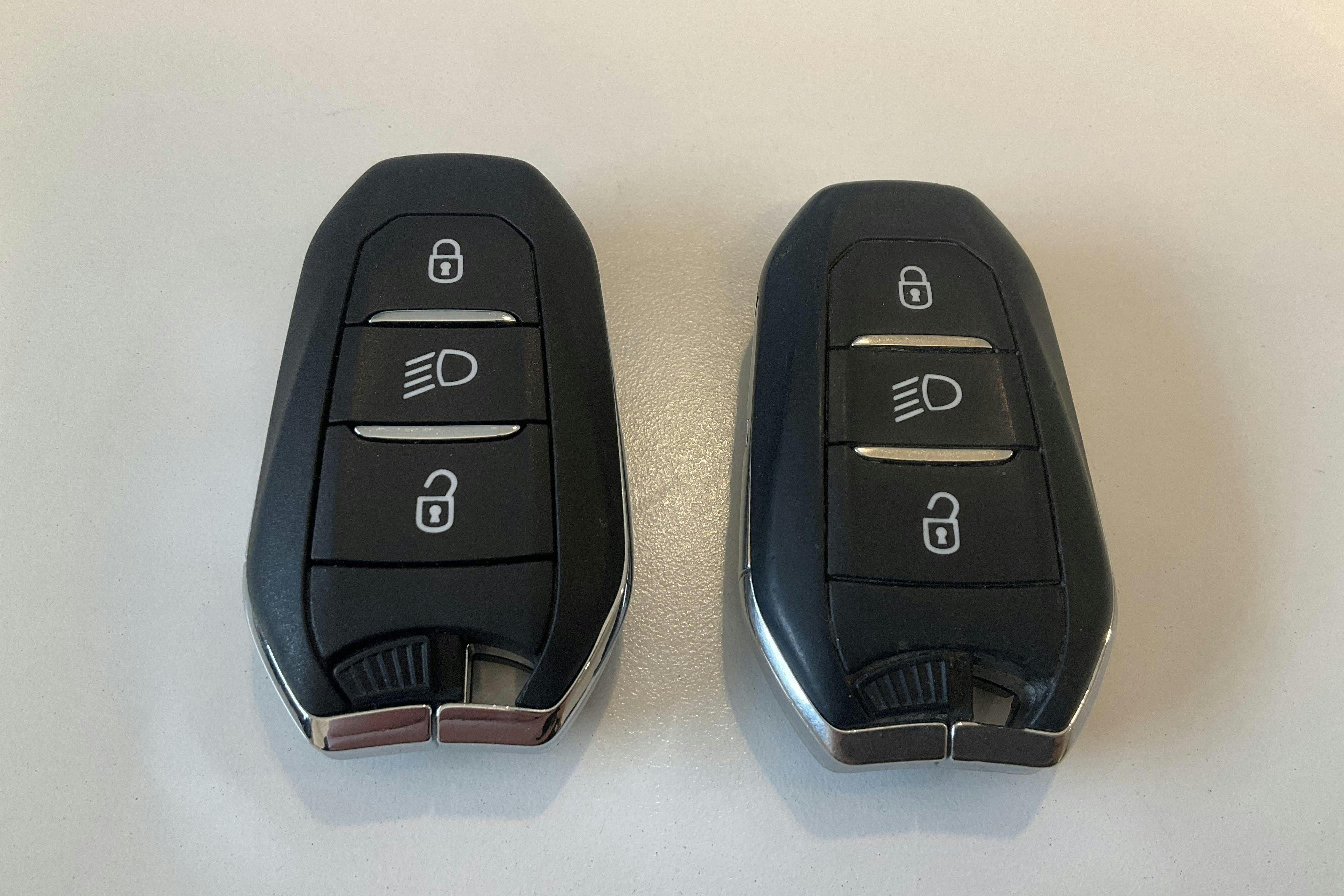 Presentationsfoto 22 av 22: Opel Combo-e Life 50kWh (136hk) - 5 897 mil - Automat - vit - 2021