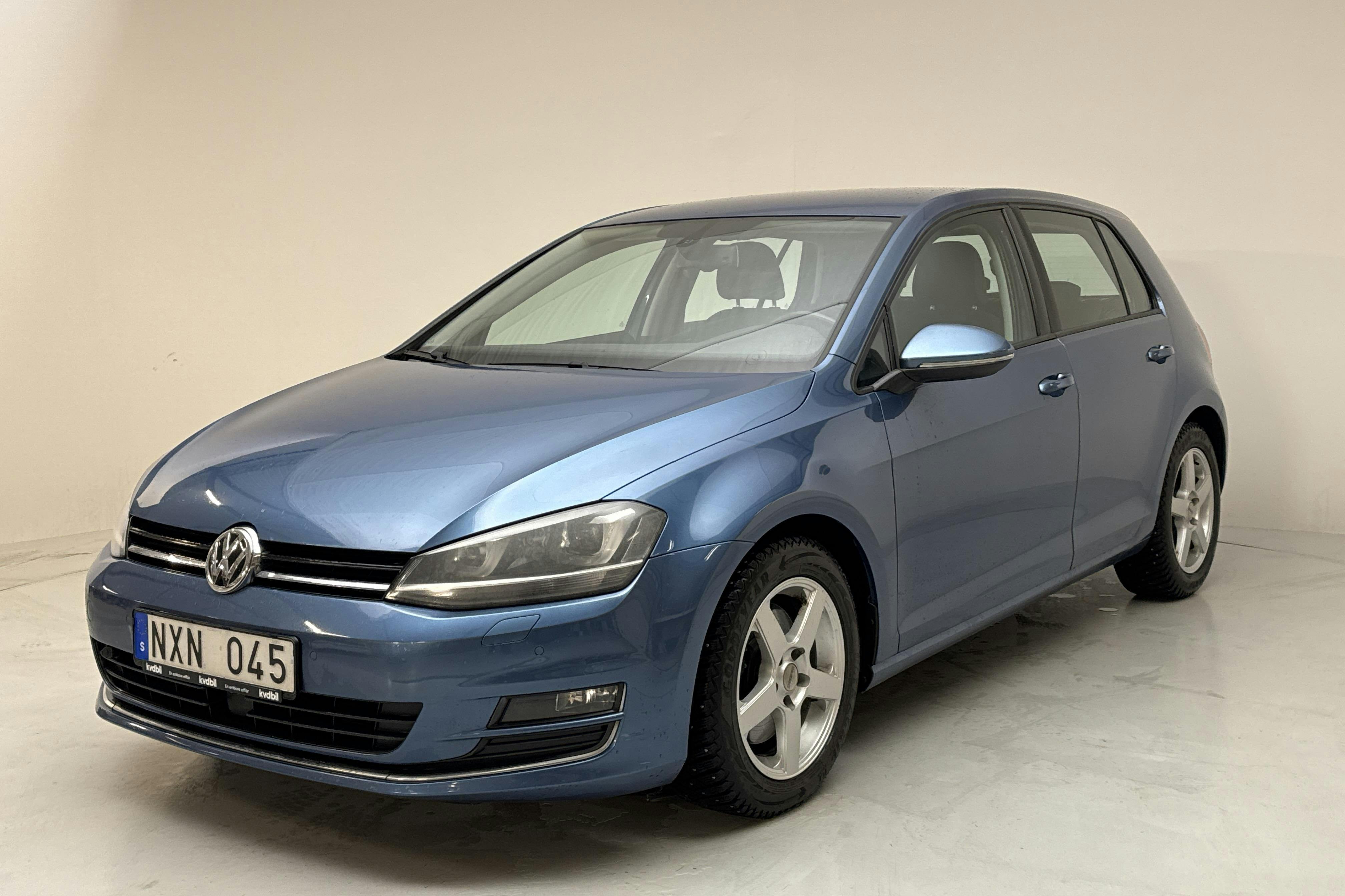 Presentation photo 1 of 14: VW Golf VII 1.4 TSI 5dr (140hk) - 129 380 km - Manual - blue - 2014