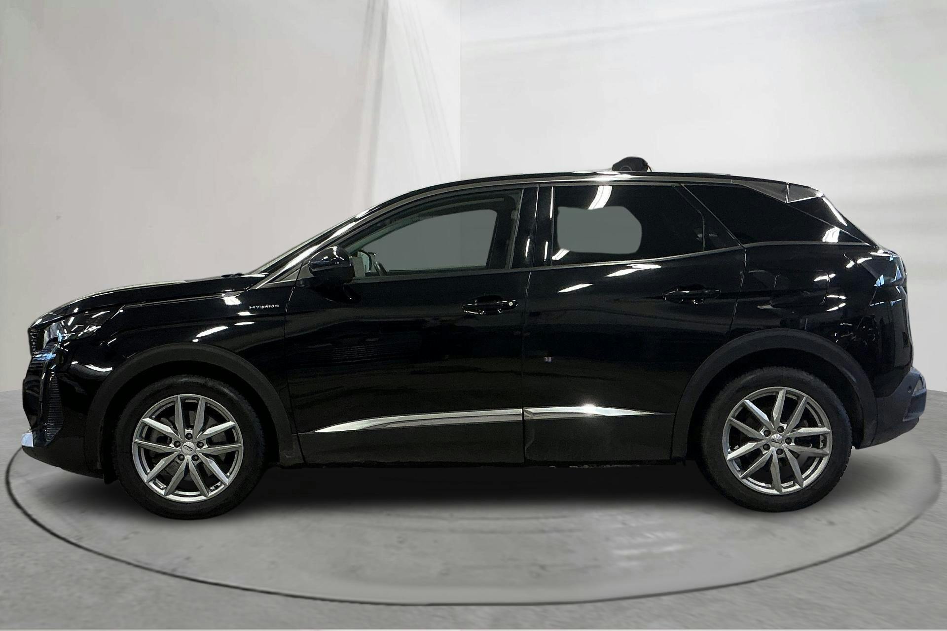 Præsentationsfoto 2 af 17: Peugeot 3008 1.6 Plug-in Hybrid 4 (300hk) - 96 020 kilometer - Salgsautomat - Sort - 2022