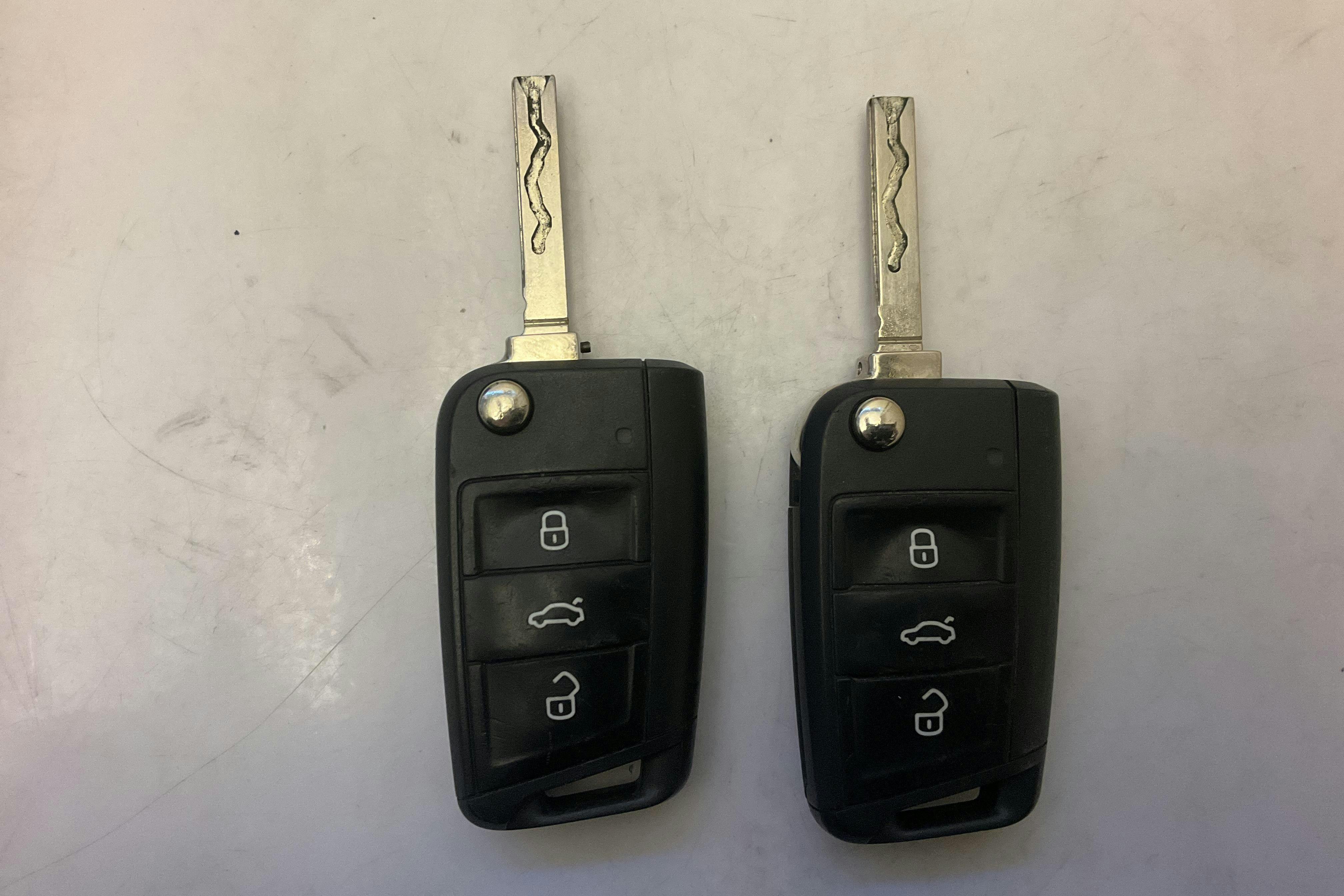 Presentation photo 13 of 13: VW Polo 1.2 TSI 5dr (90hk) - 123 640 km - Manual - black - 2017