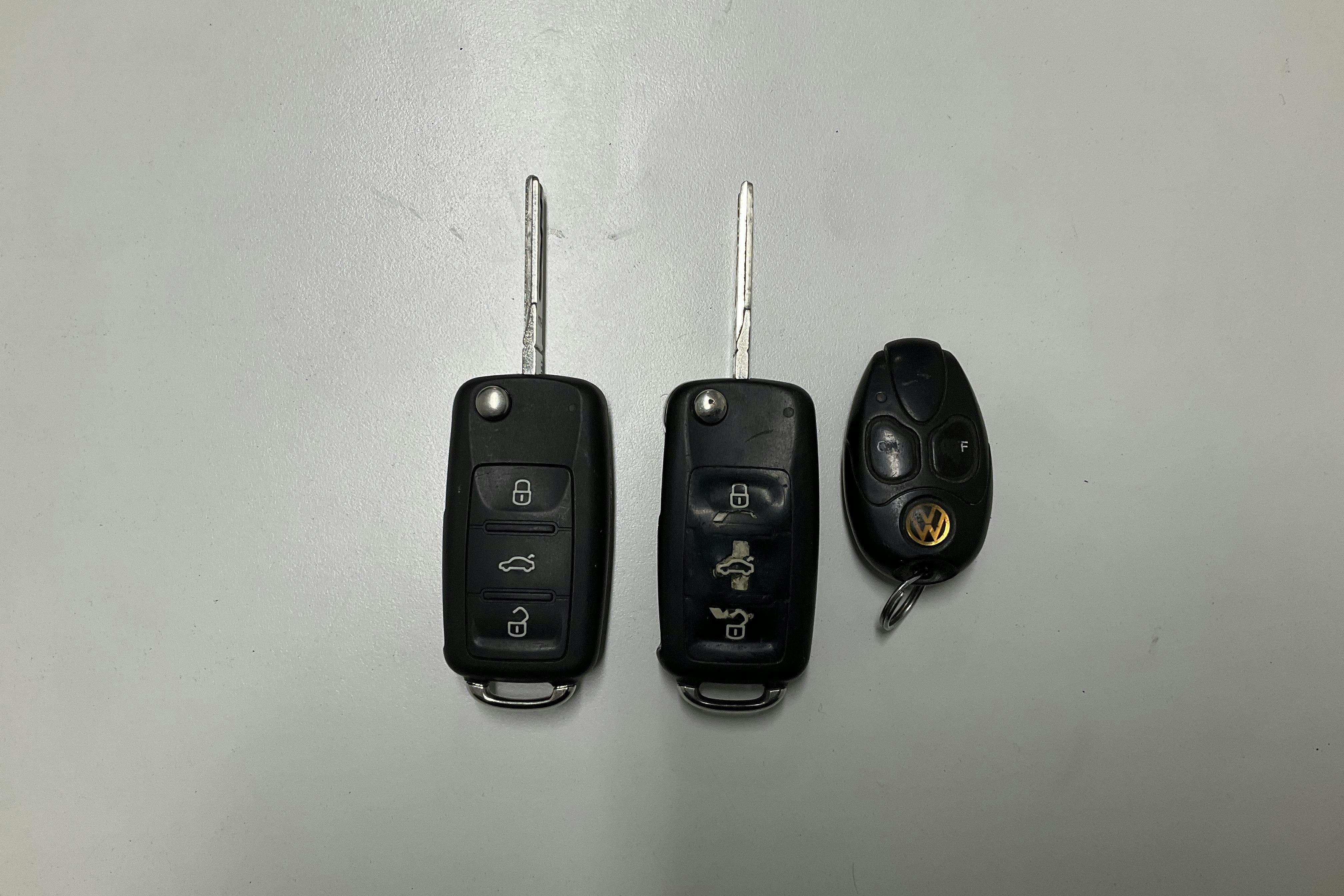 Presentationsfoto 13 av 13: VW Caddy 1.6 TDI Skåp (102hk) - 18 543 mil - Automat - silver - 2016