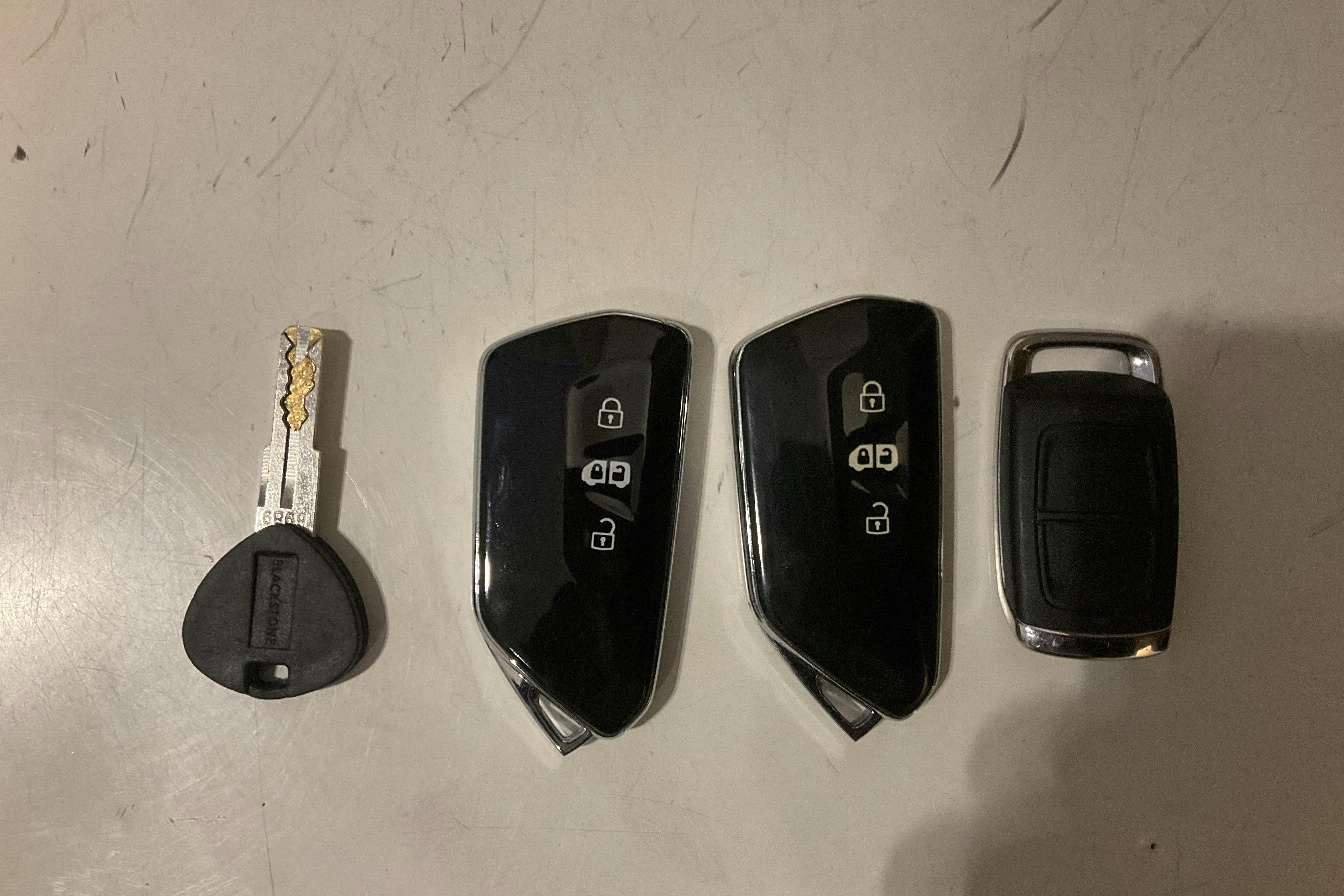 Presentationsfoto 14 av 14: VW Caddy Cargo 2.0 TDI (102hk) - 2 941 mil - Manuell - vit - 2024