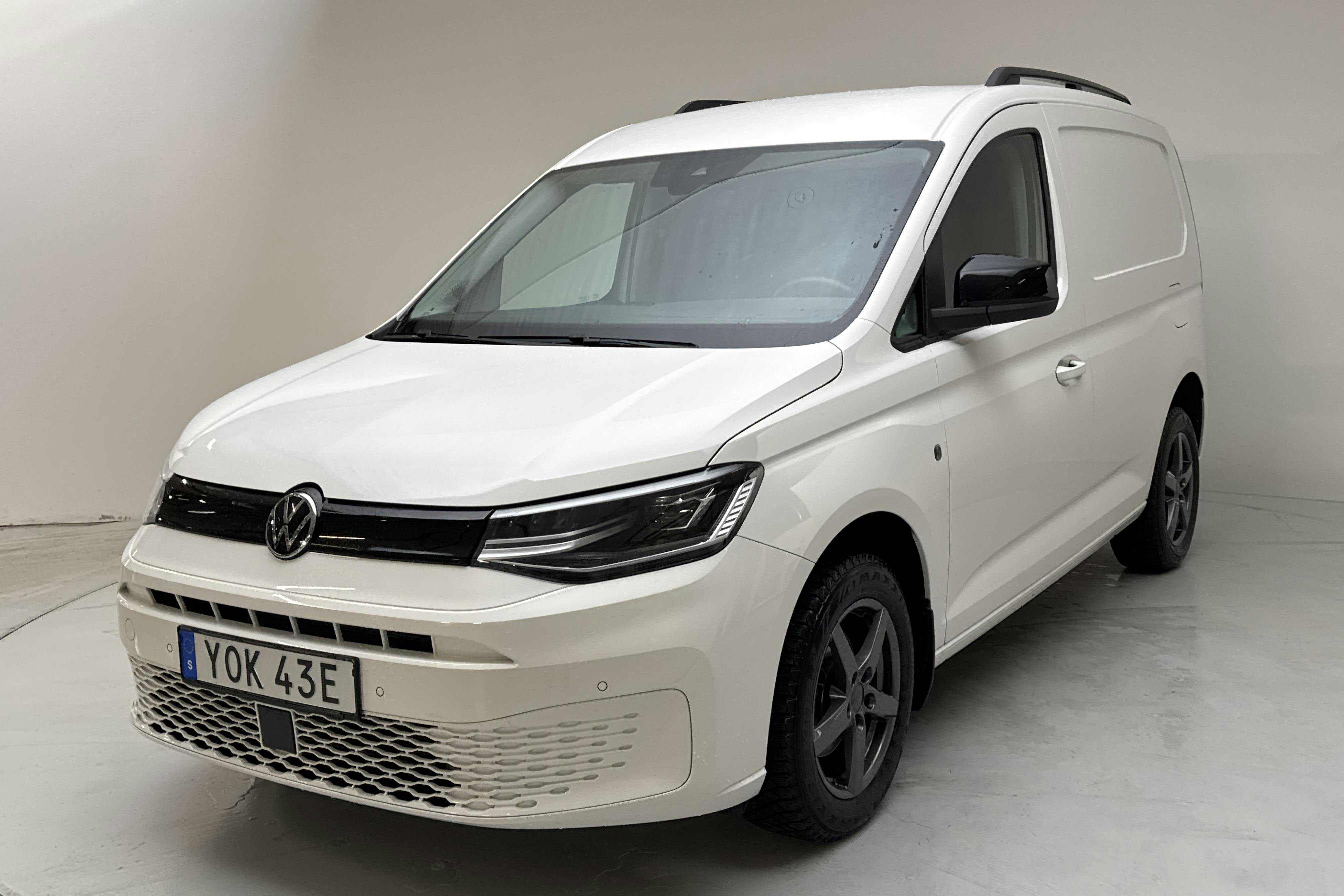 Presentationsfoto 1 av 14: VW Caddy Cargo 2.0 TDI (102hk) - 3 920 mil - Manuell - vit - 2024