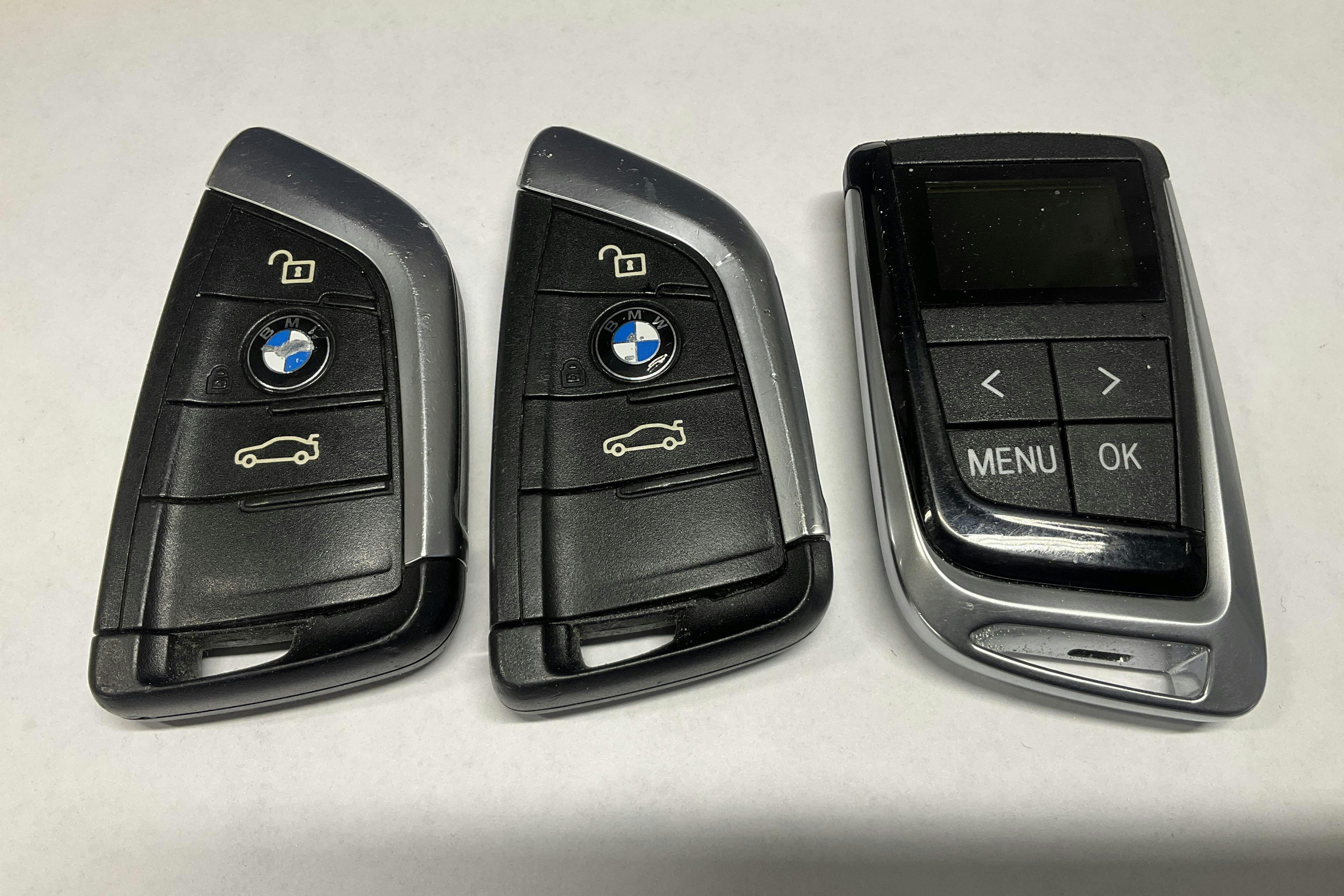 Presentation photo 14 of 14: BMW X5 xDrive25d, F15 (231hk) - 234 410 km - Automatic - silver - 2018