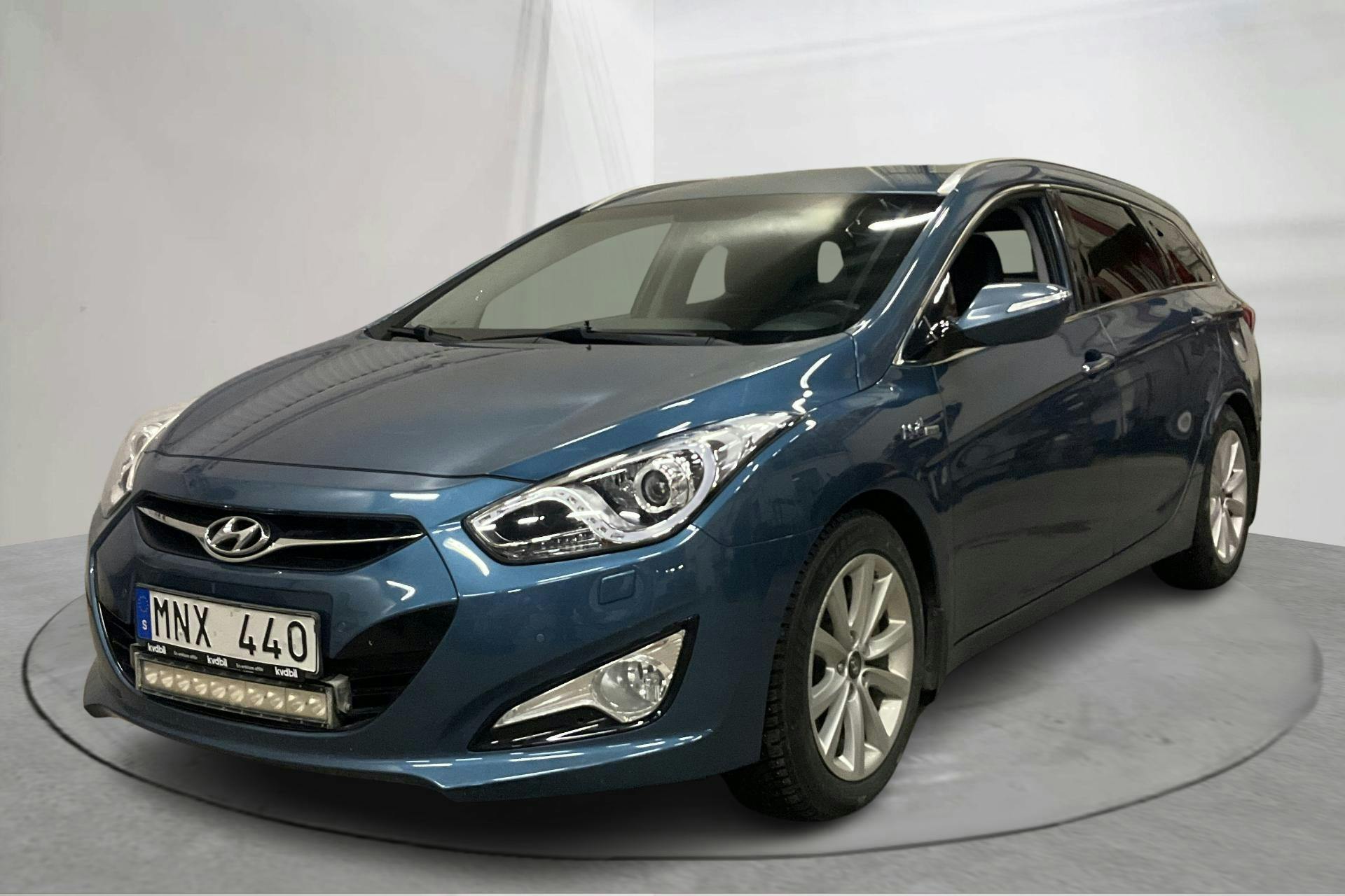 Presentation photo 1 of 15: Hyundai i40 1.7 CRDi Kombi (136hk) - 169 400 km - Manual - blue - 2013