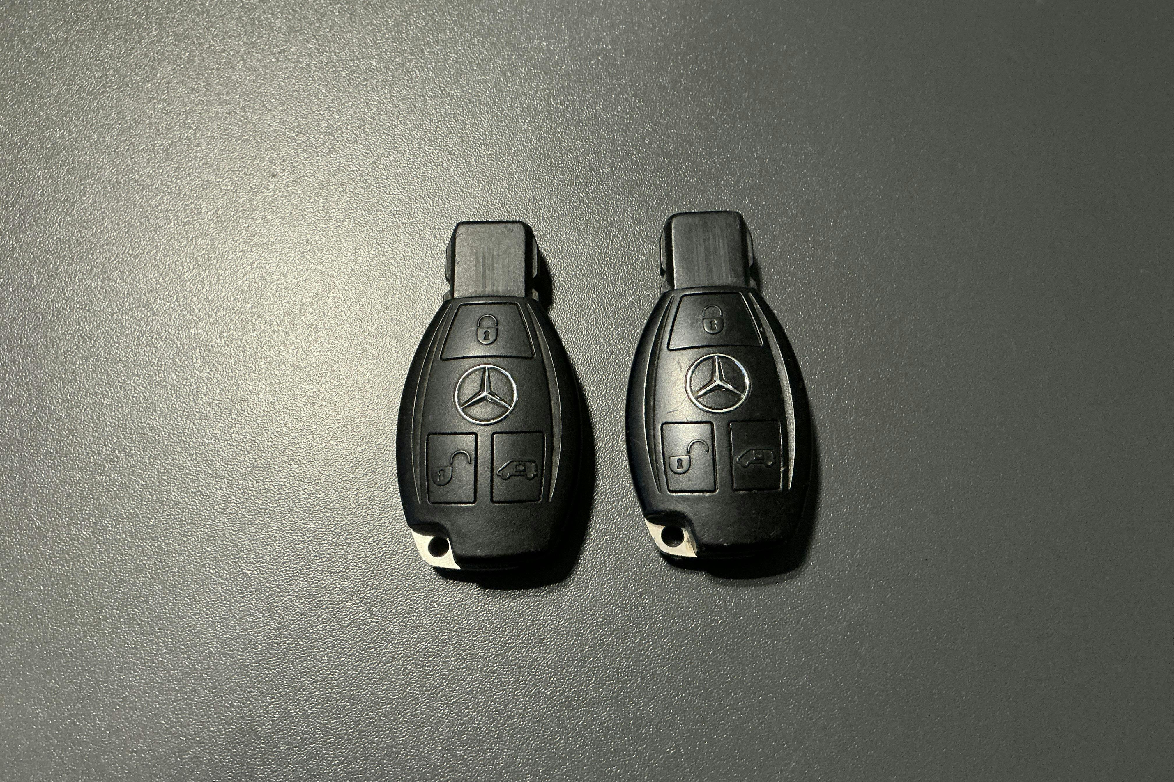 Presentation photo 16 of 16: Mercedes Vito Mixto 119 BlueTEC W640 (190hk) - 201 110 km - Automatic - black - 2018