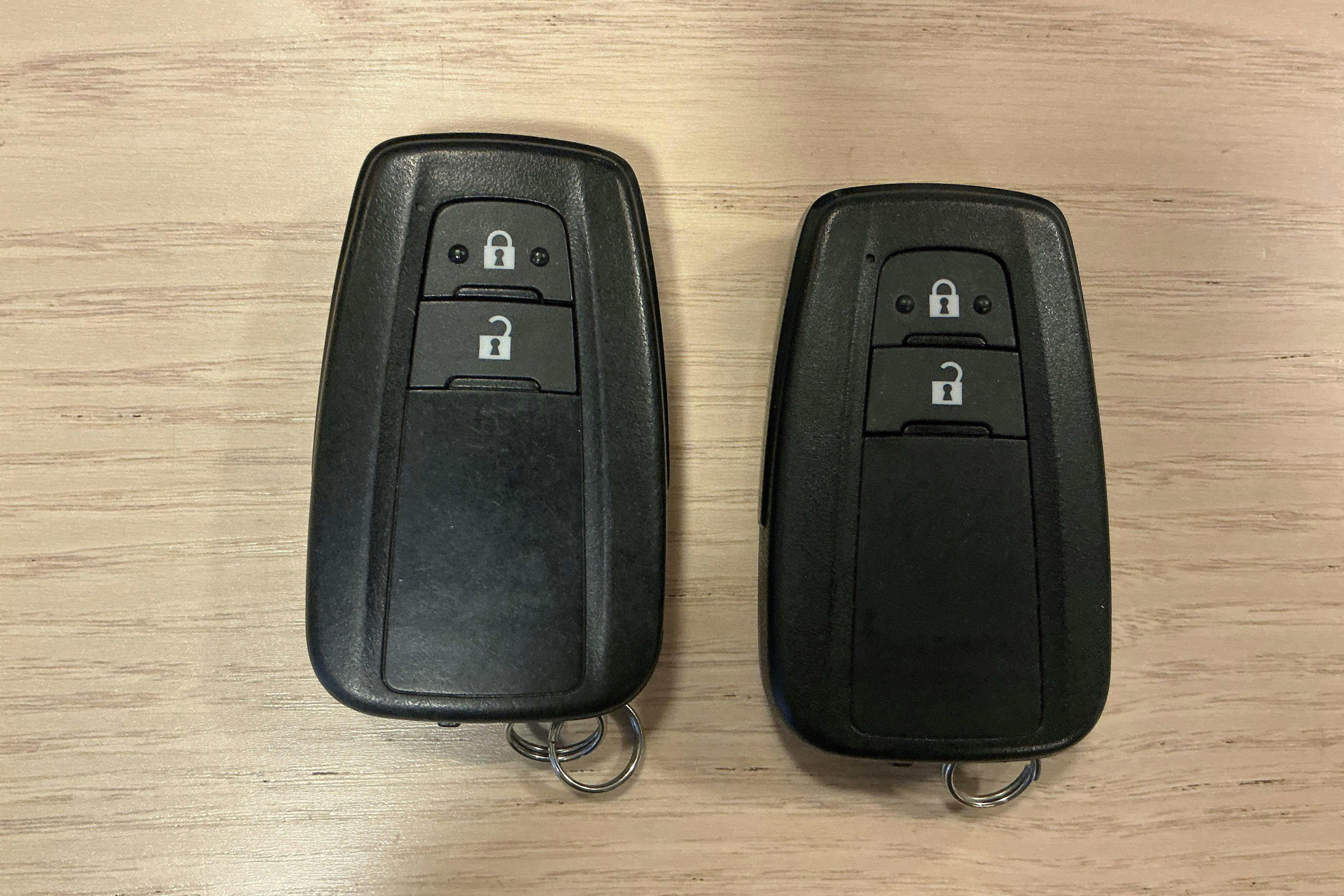 Presentationsfoto 15 av 15: Toyota C-HR 1.2T AWD (116hk) - 7 724 mil - Automat - Dark Grey - 2017