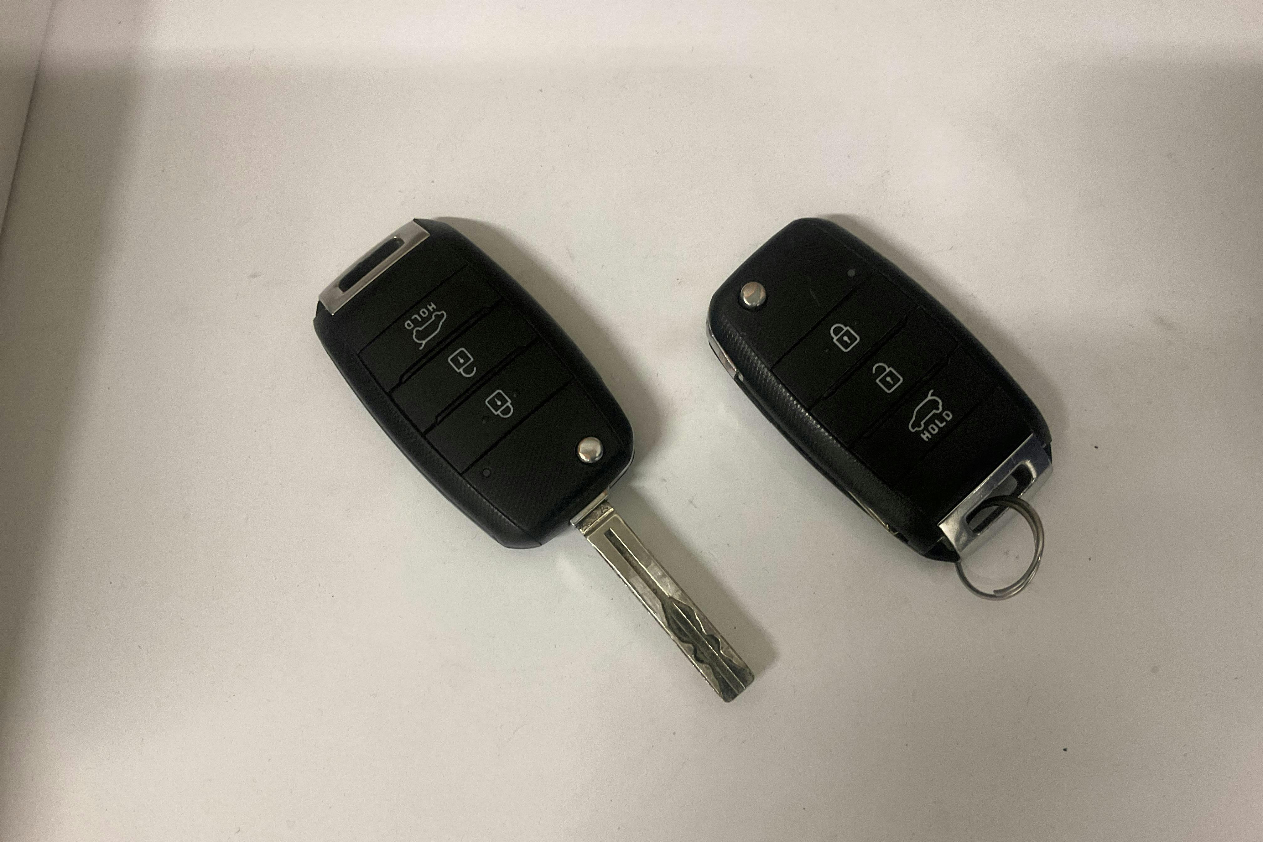 Presentation photo 15 of 15: KIA Cee'd 1.4 CRDi SW (90hk) - 161 740 km - Manual - white - 2014