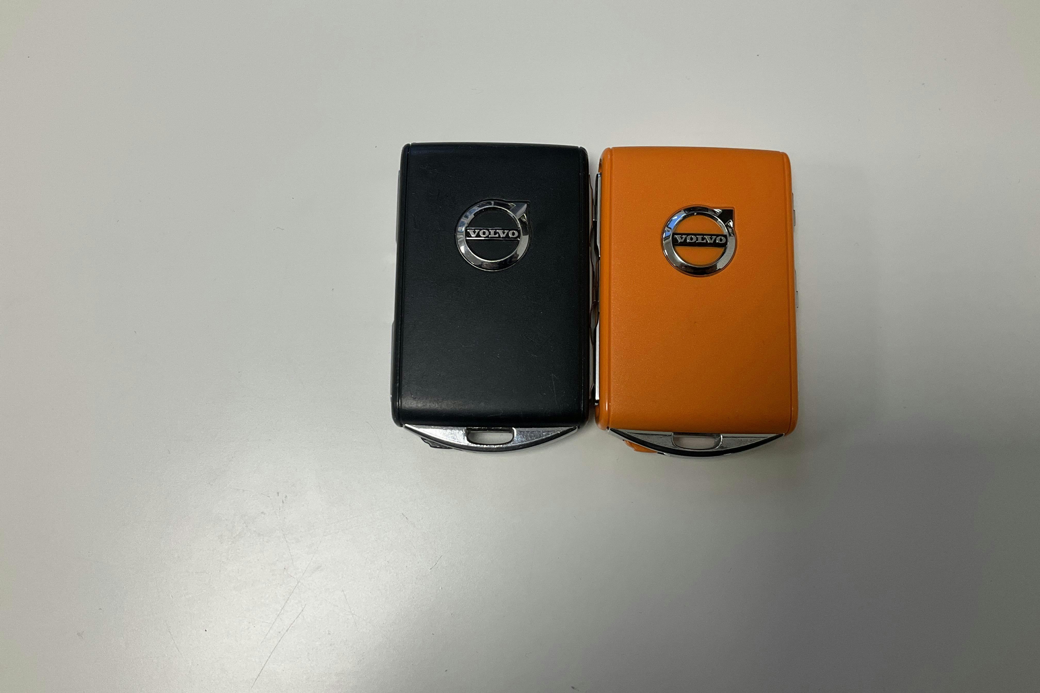 Presentation photo 15 of 15: Volvo V60 B4 Mildhybrid, Diesel (197hk) - 105 650 km - Automatic - Dark Blue - 2023