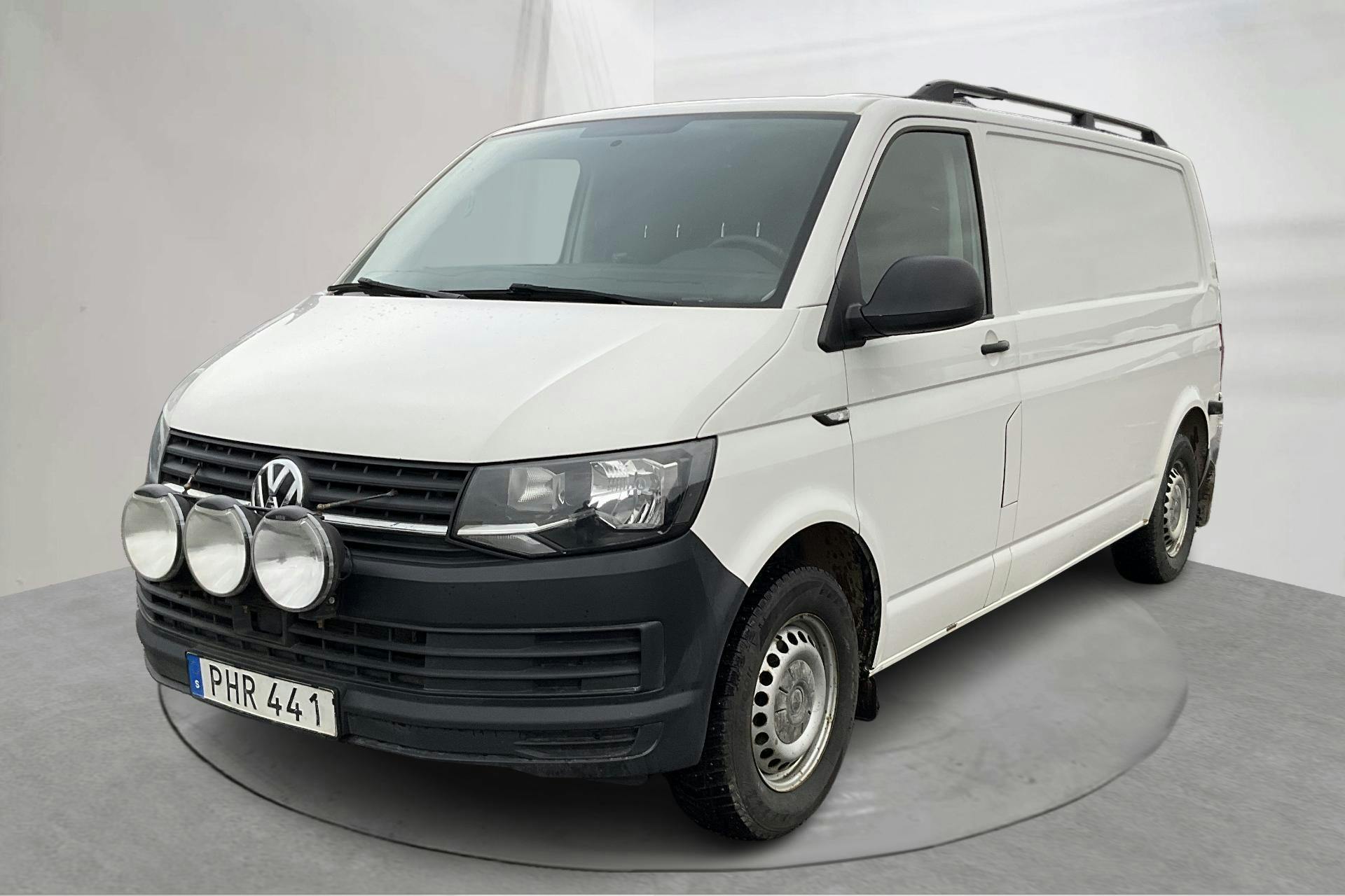 Presentationsfoto 1 av 12: VW Transporter T6 2.0 TDI BMT Skåp (150hk) - 17 176 mil - Manuell - vit - 2017