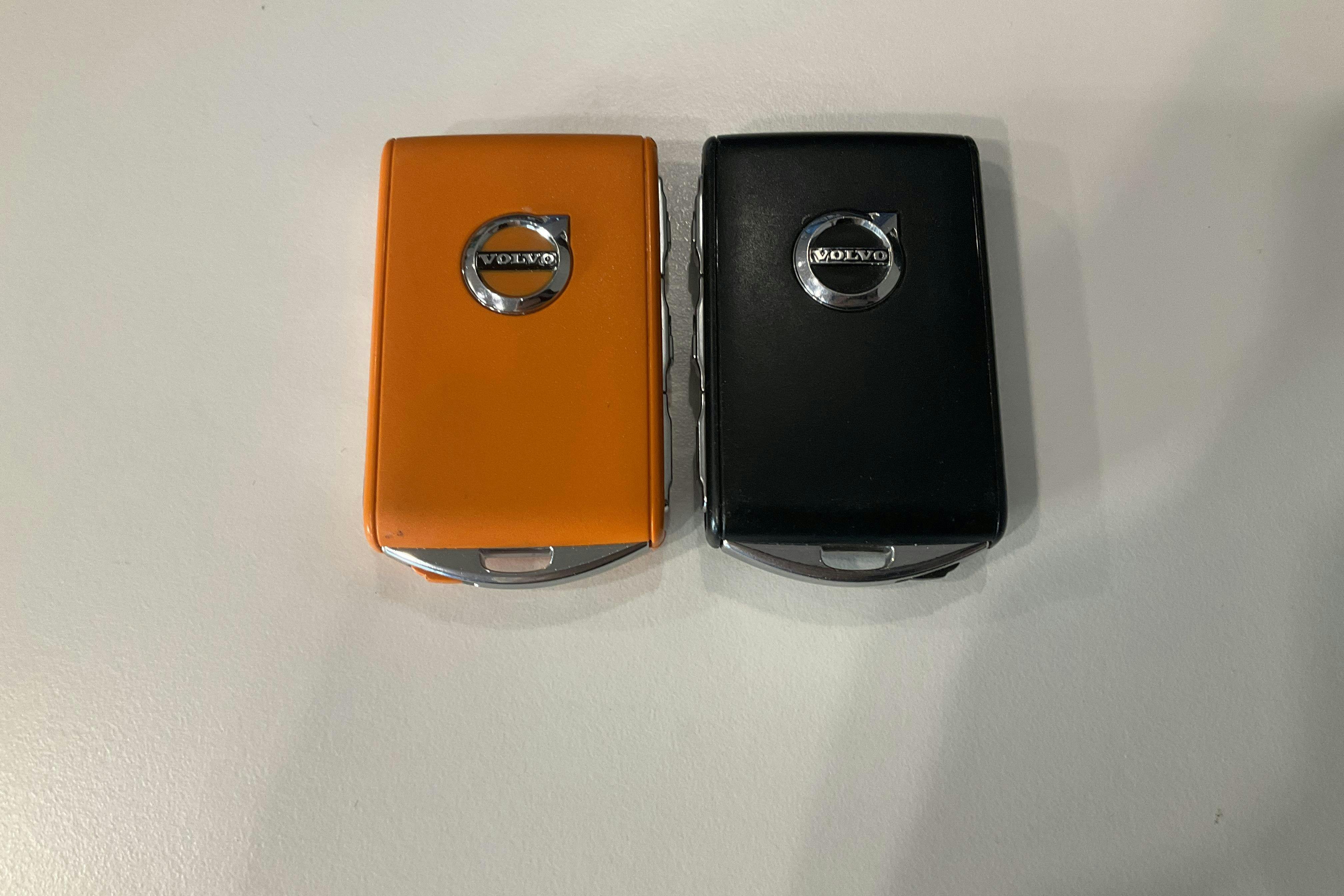 Presentationsfoto 19 av 19: Volvo V60 T6 AWD Recharge (350hk) - 11 030 mil - Automat - silver - 2023