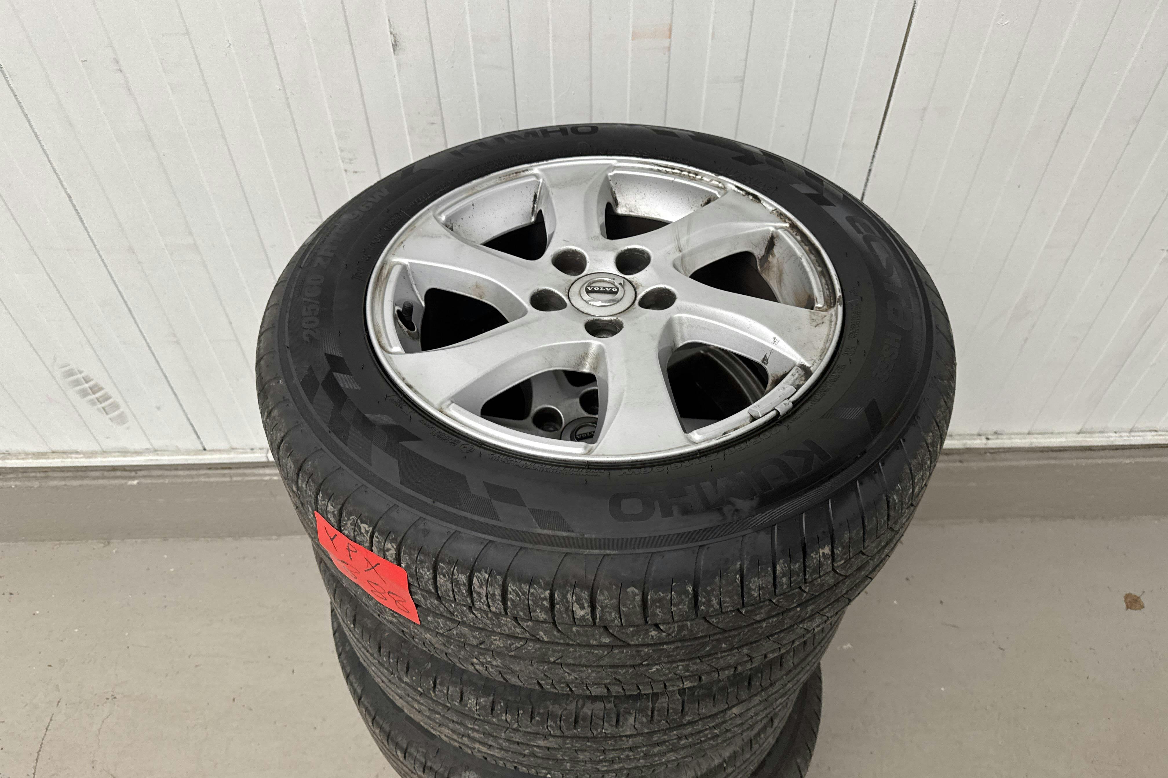 Presentation photo 14 of 14: Volvo V40 Cross Country T3 (152hk) - 65 140 km - Automatic - white - 2019