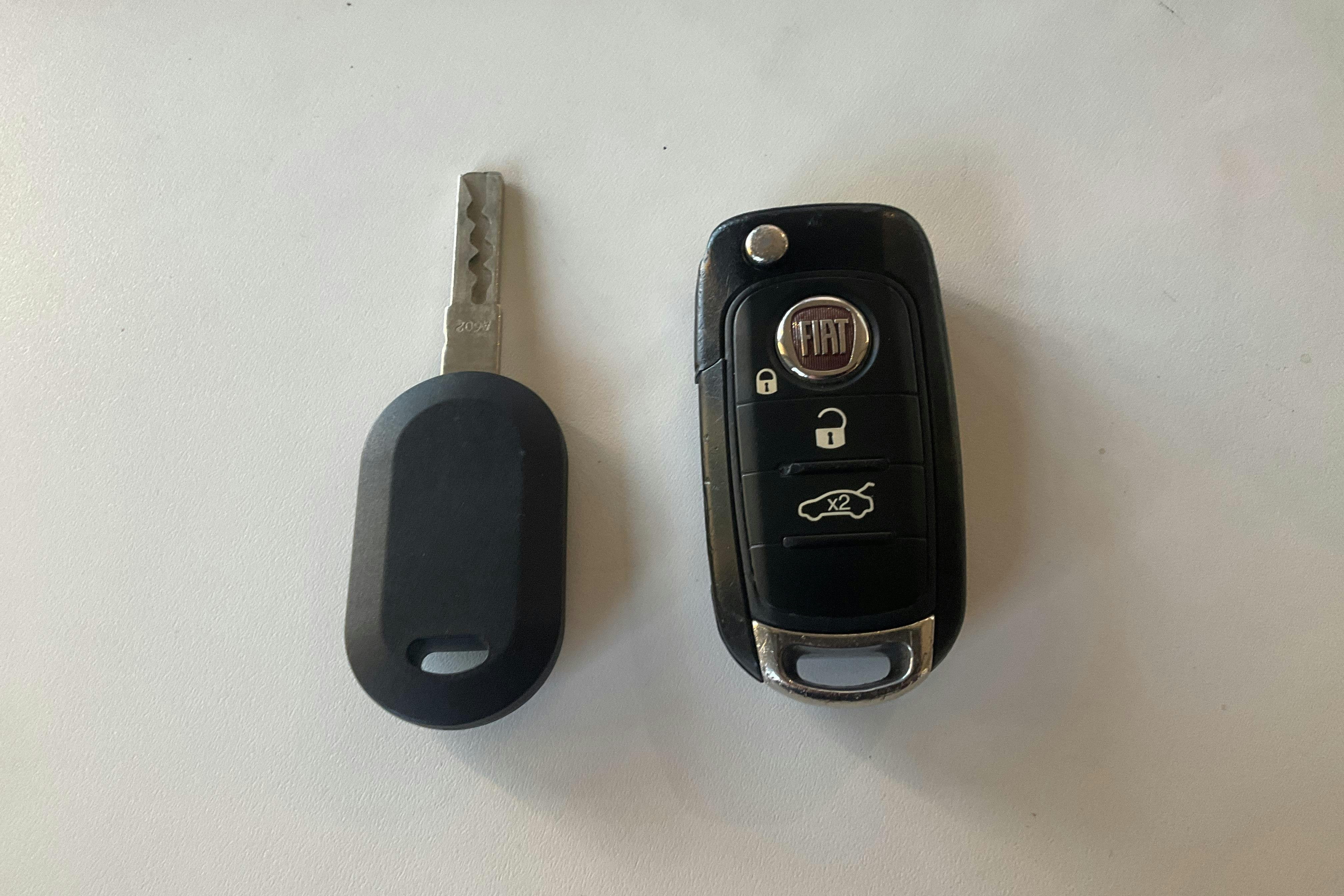 Presentation photo 14 of 14: Fiat Tipo 1.6 E-Torq Kombi (110hk) - 104 010 km - Automatic - gray - 2017