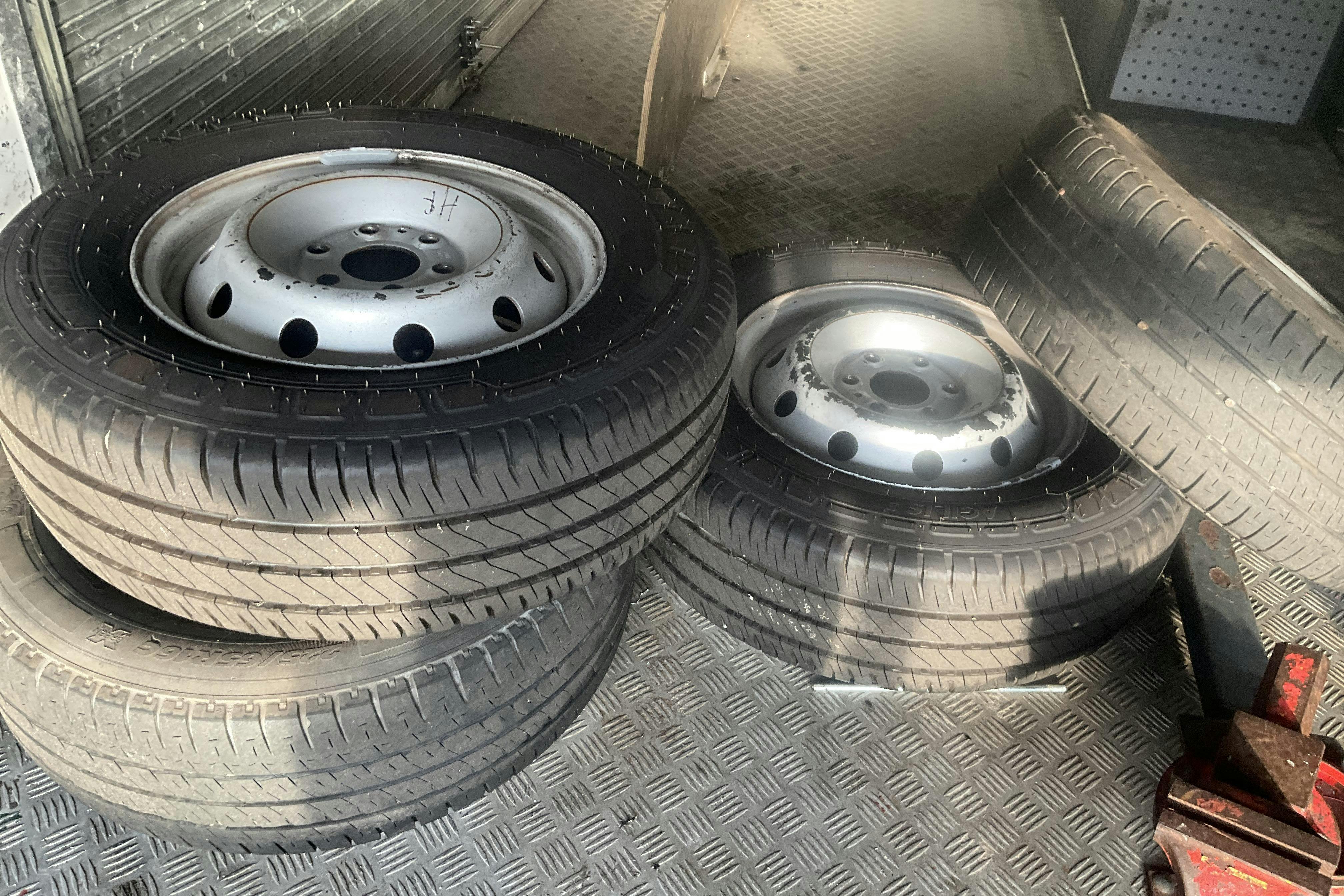 Presentationsfoto 14 av 14: IVECO DAILY 35S13A Daily 2.3 Multijet II Skåp (126hk) - 12 031 mil - Automat - 2013