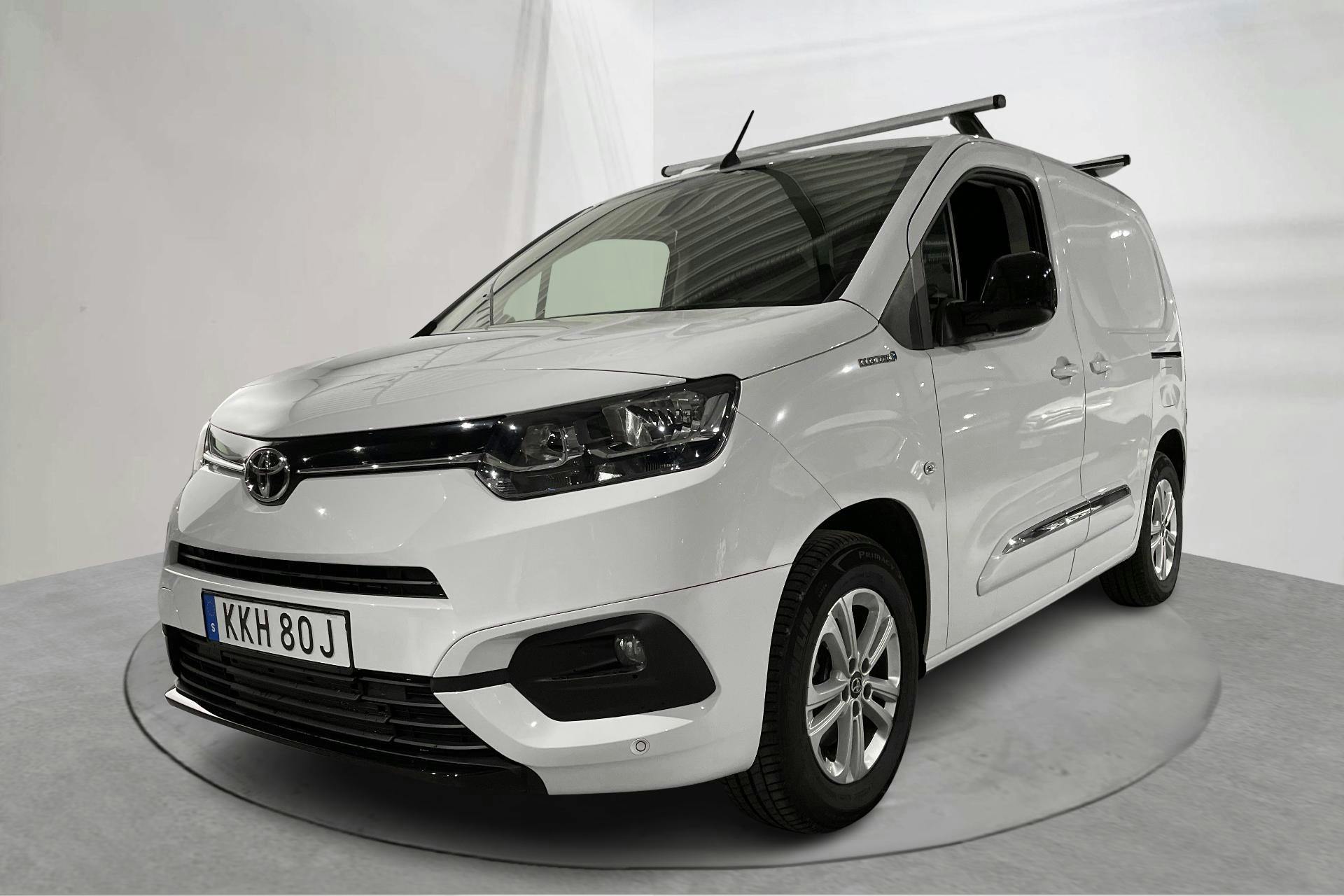 Presentation photo 1 of 18: Toyota PROACE CITY Electric 50kWh (136hk) - 3 900 km - Automatic - white - 2023