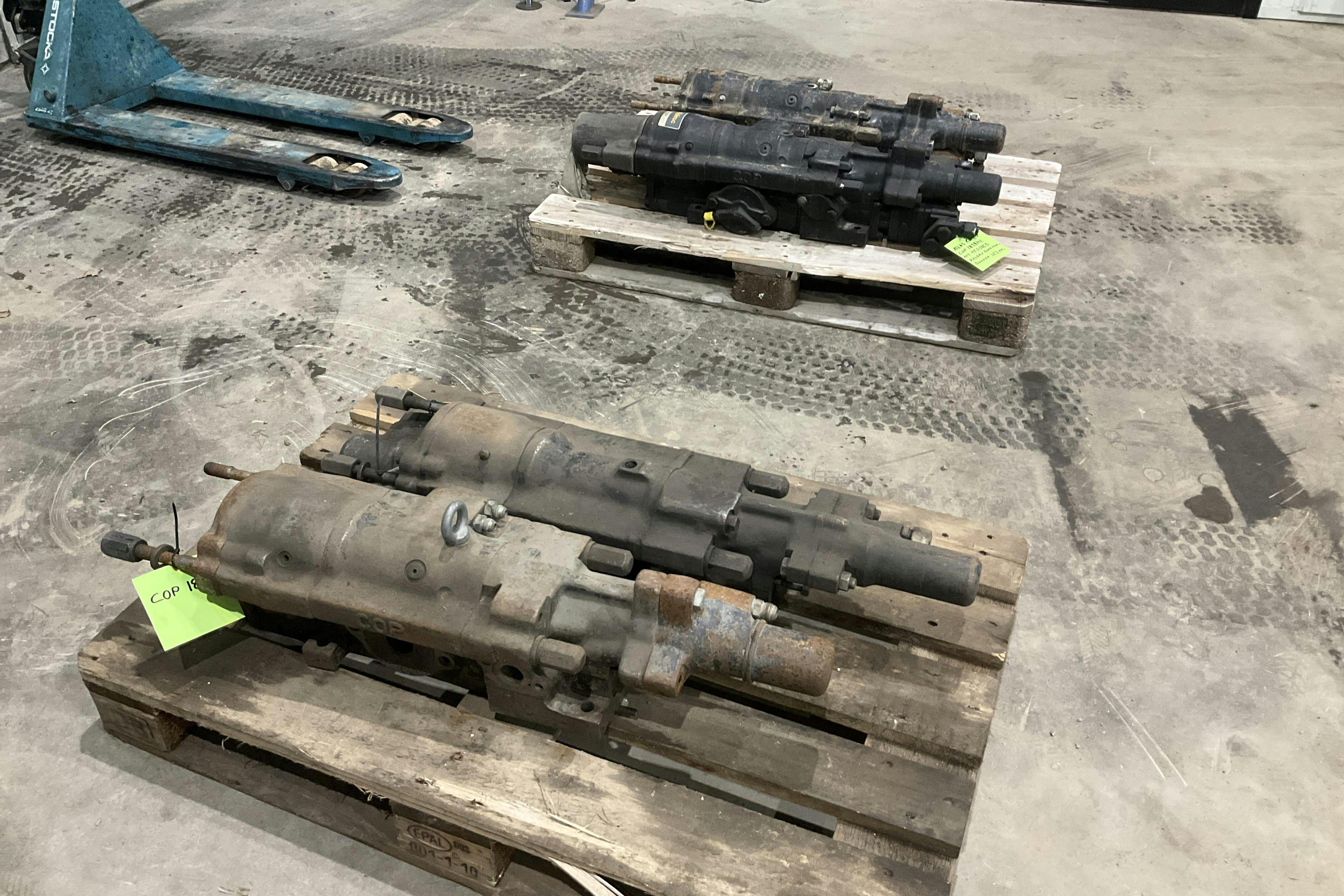 Presentation photo 1 of 10: Atlas Copco COP 1838ME COP 1838ME 4 st Borrmaskiner - 0 km