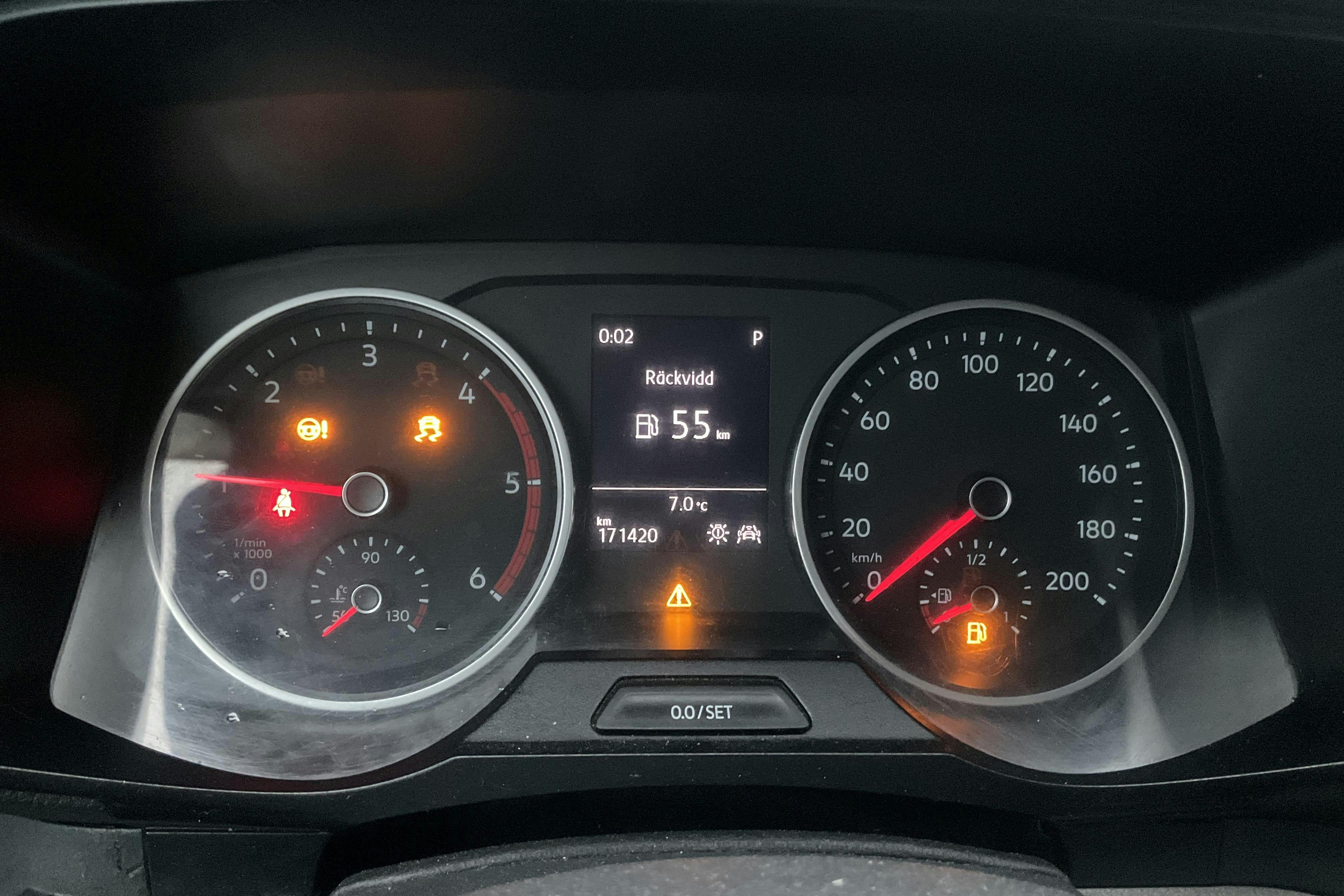 Zdjęcie prezentacyjne 12 z 12: VW Crafter 35 2.0 TDI Skåp 4Motion (177hk) - 171 420 km - Automatyczna - biały - 2020