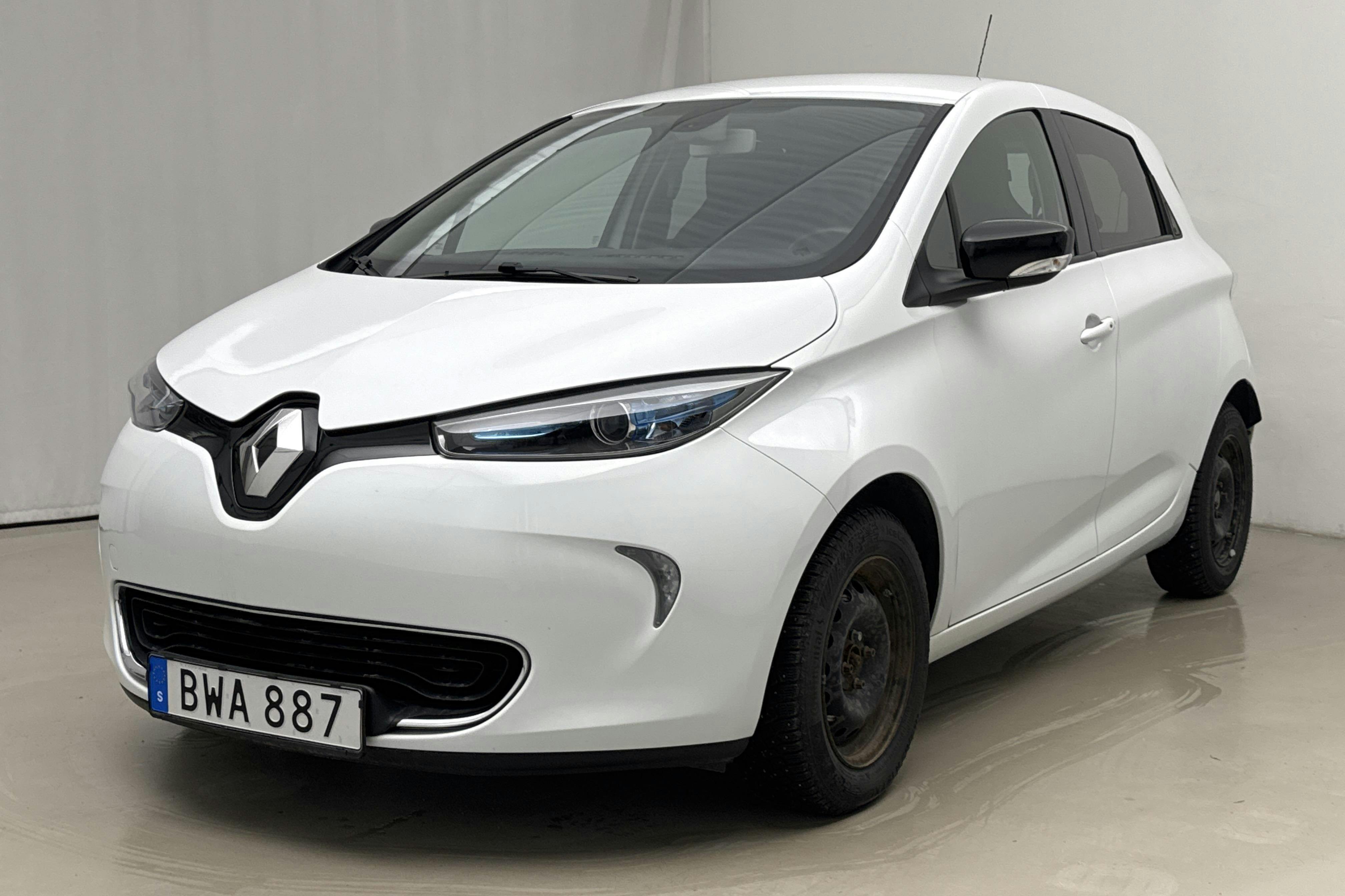 Presentationsfoto 1 av 19: Renault Zoe 41kWh R110 (108hk) - 3 676 mil - Automat - vit - 2018
