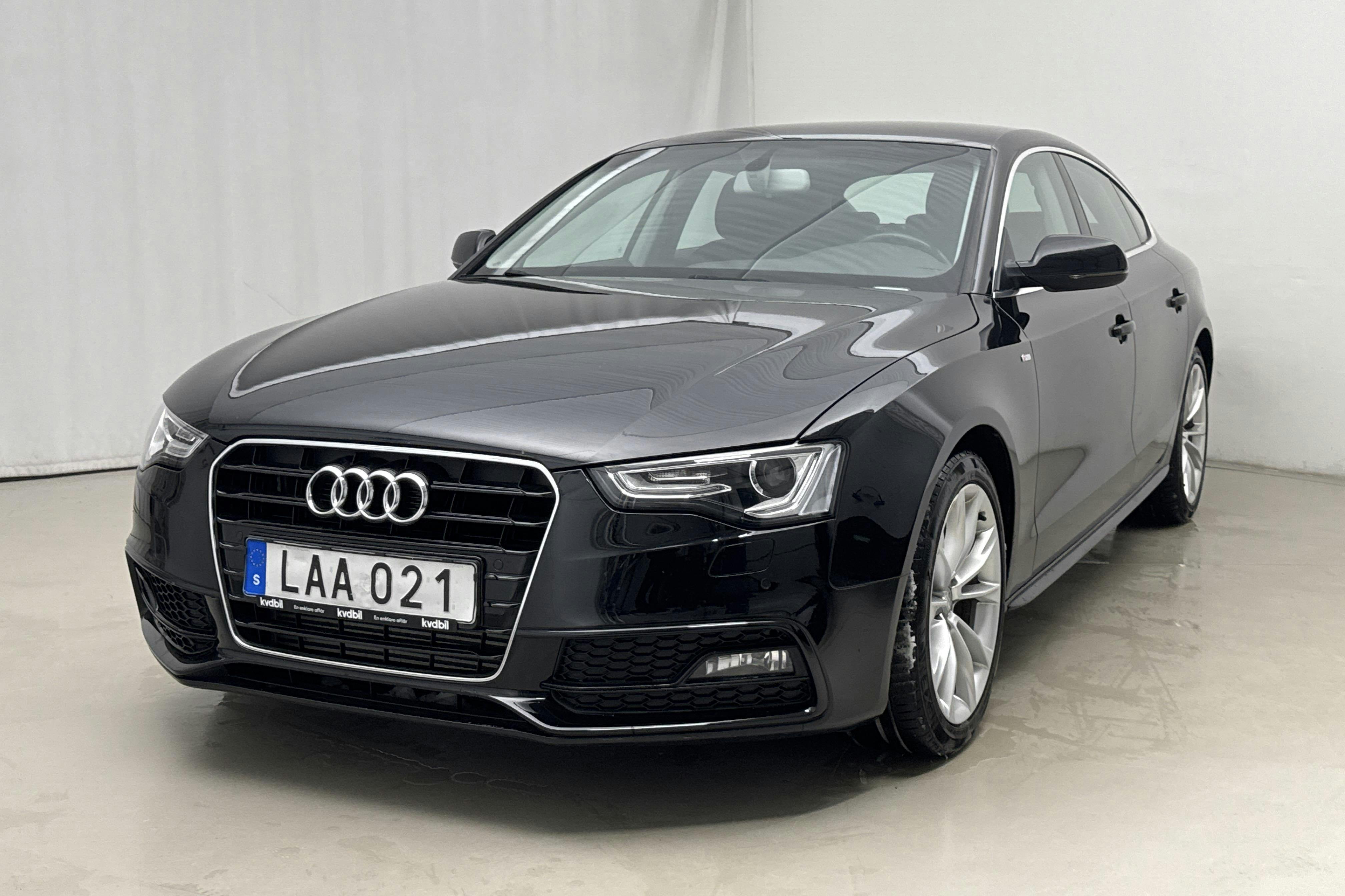 Præsentationsfoto 1 af 14: Audi A5 1.8 TFSI Sportback (177hk) - 132 630 kilometer - Salgsautomat - Sort - 2016