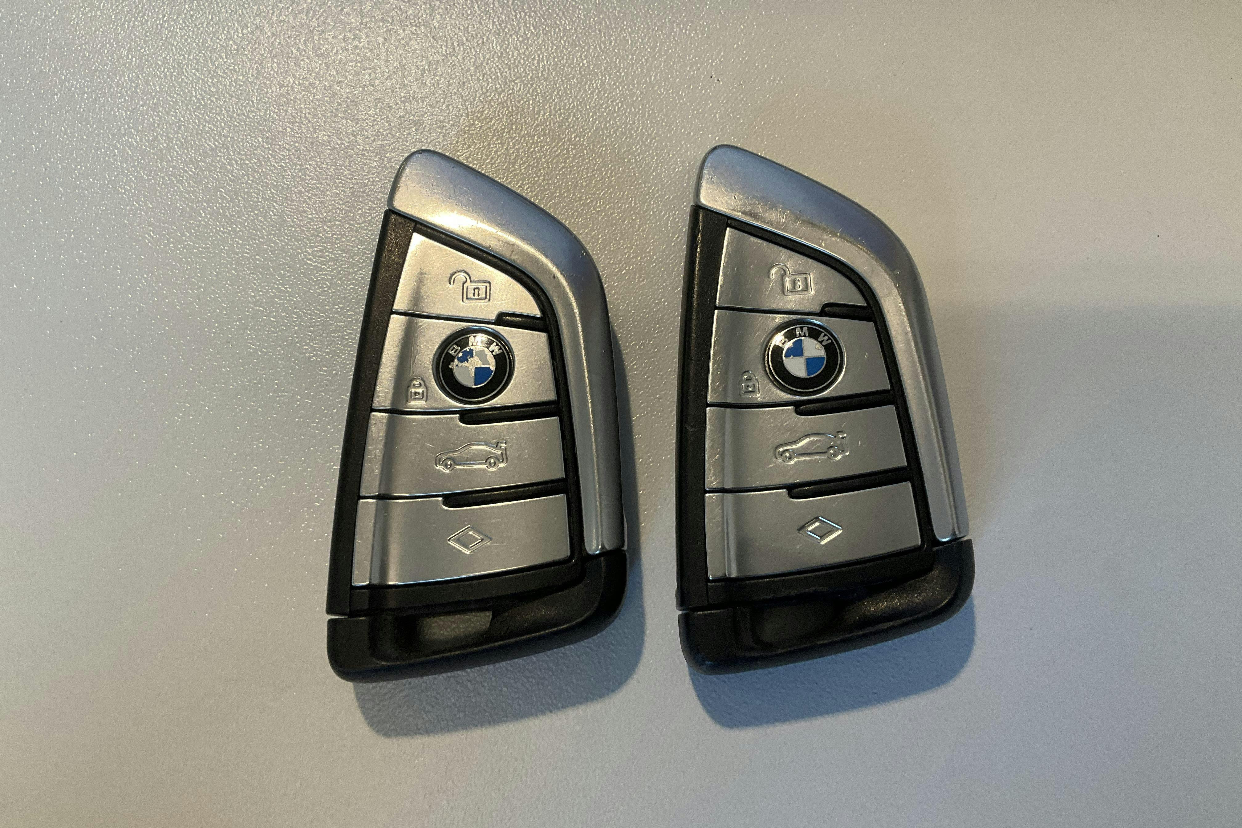 Presentationsfoto 17 av 17: BMW 530e iPerformance Sedan, G30 (252hk) - 15 098 mil - Automat - svart - 2018