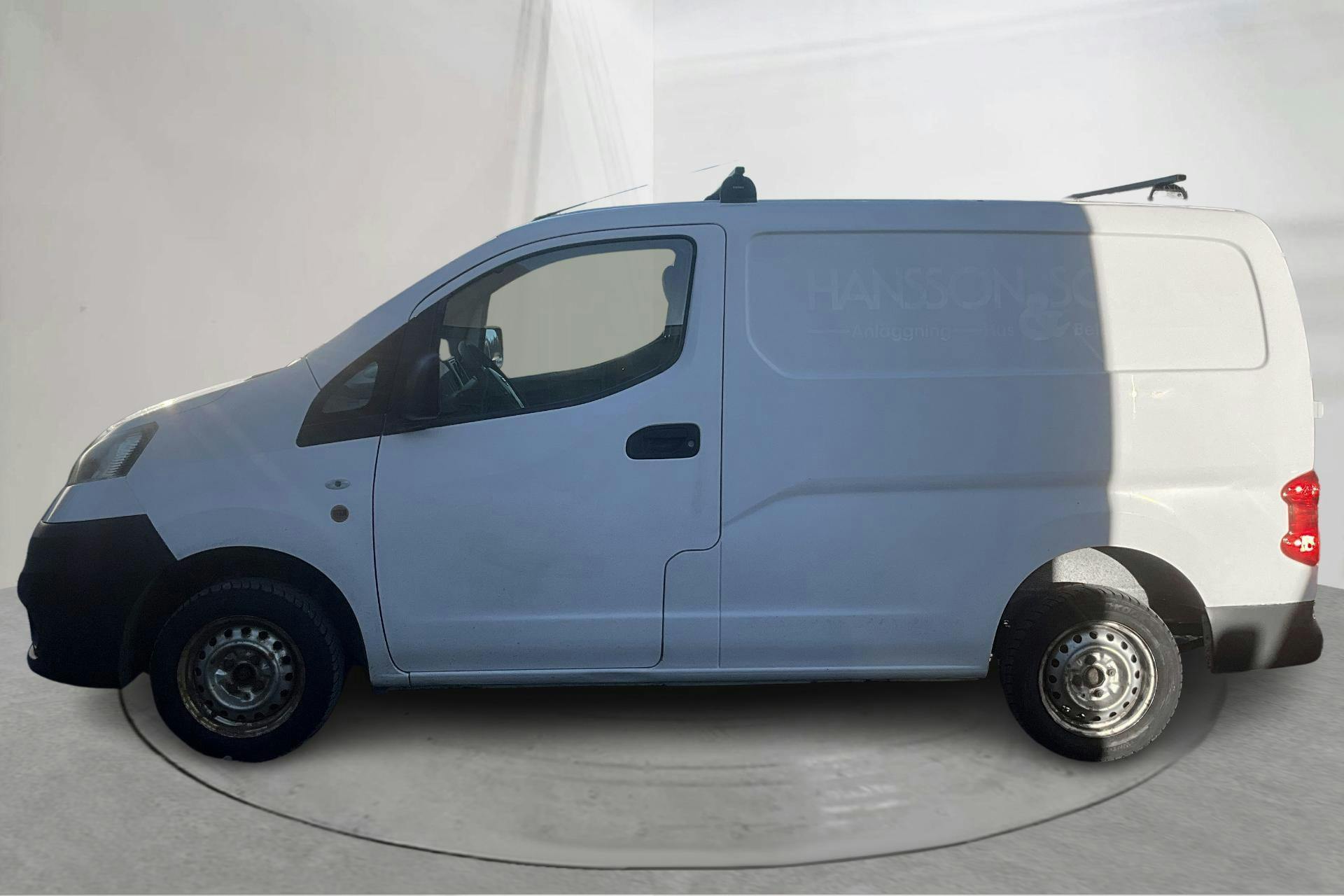 Presentationsfoto 2 av 16: Nissan NV200 1.5 dCi Skåp (90hk) - 19 717 mil - Manuell - vit - 2013