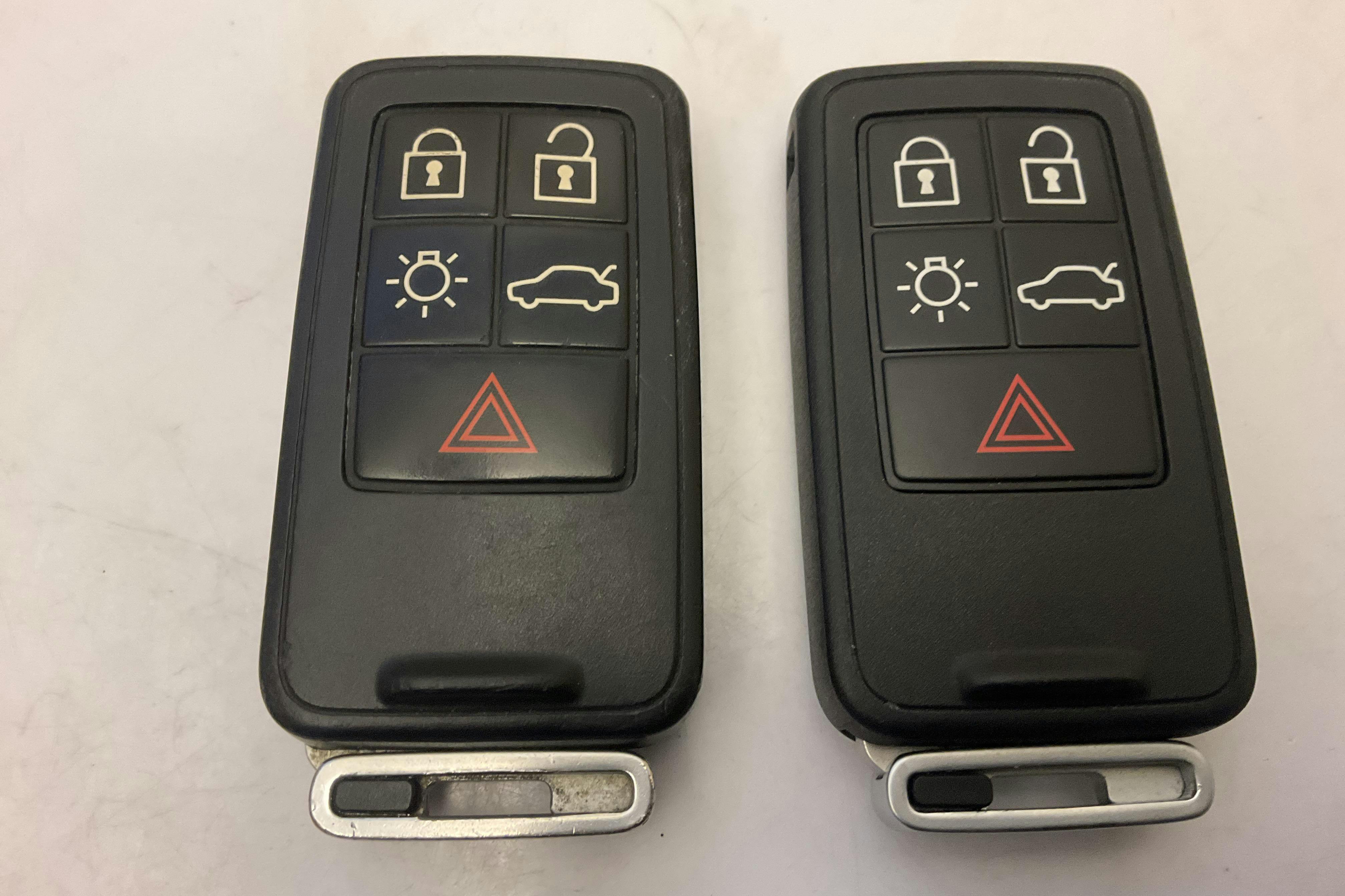 Presentationsfoto 13 av 13: Volvo V60 1.6D DRIVe (115hk) - 19 738 mil - Automat - silver - 2012