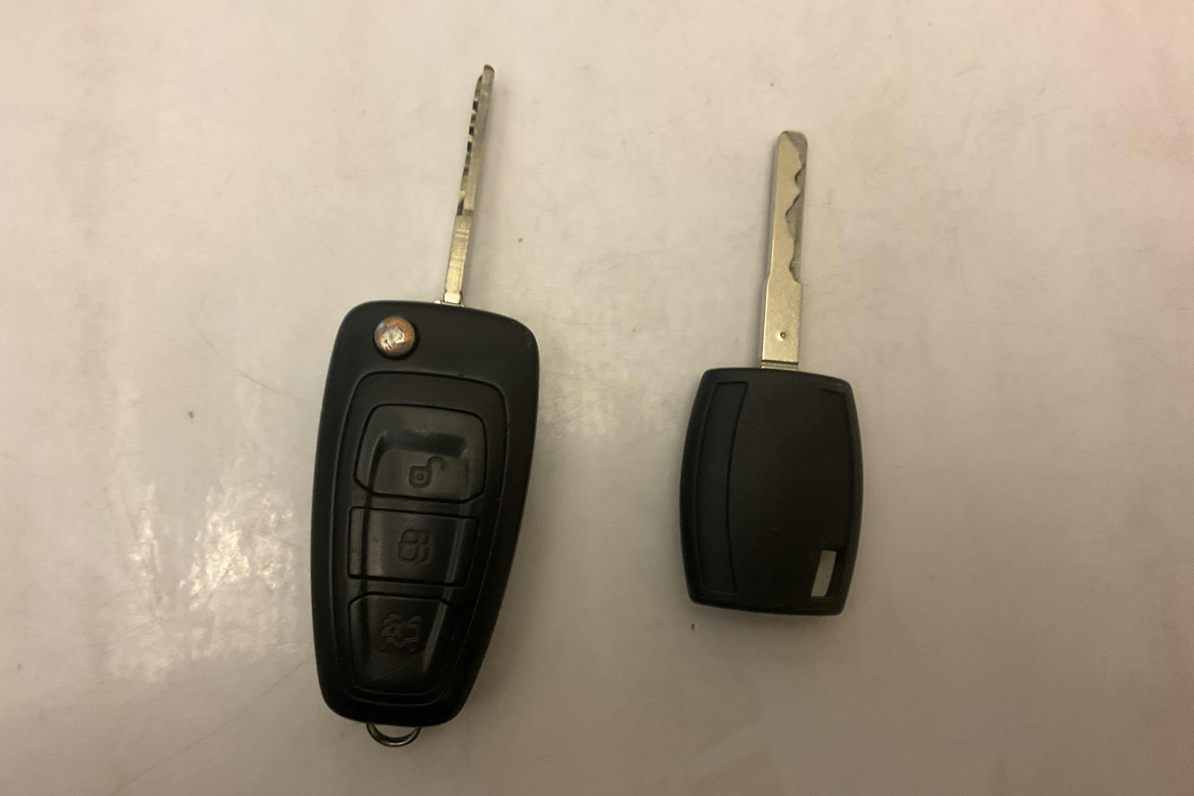 Presentationsfoto 13 av 13: Ford Focus 1.0 EcoBoost Kombi (100hk) - 16 152 mil - Manuell - röd - 2013