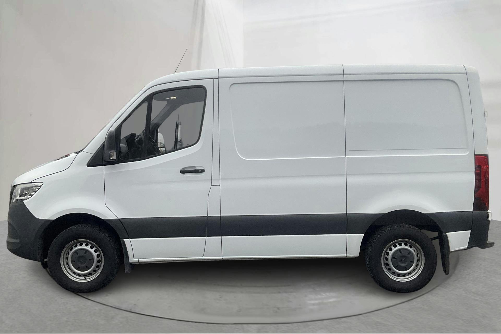 Presentation photo 2 of 13: Mercedes Sprinter 317 CDI Skåp RWD (170hk) - 53 720 km - Automatic - white - 2023