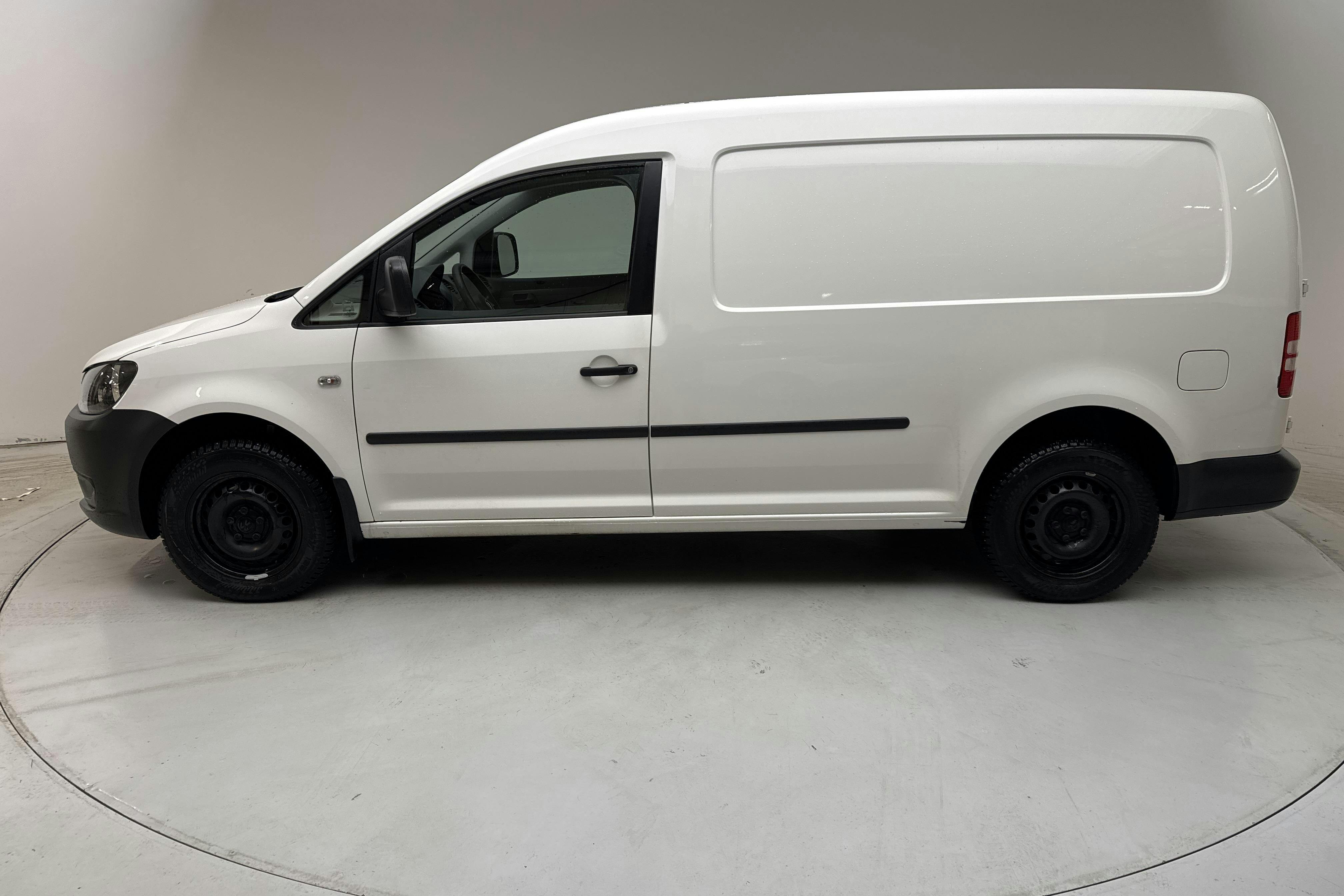 Zdjęcie prezentacyjne 2 z 12: VW Caddy 2.0 Ecofuel Maxi Skåp (109hk) - 69 410 km - Manualna - biały - 2015