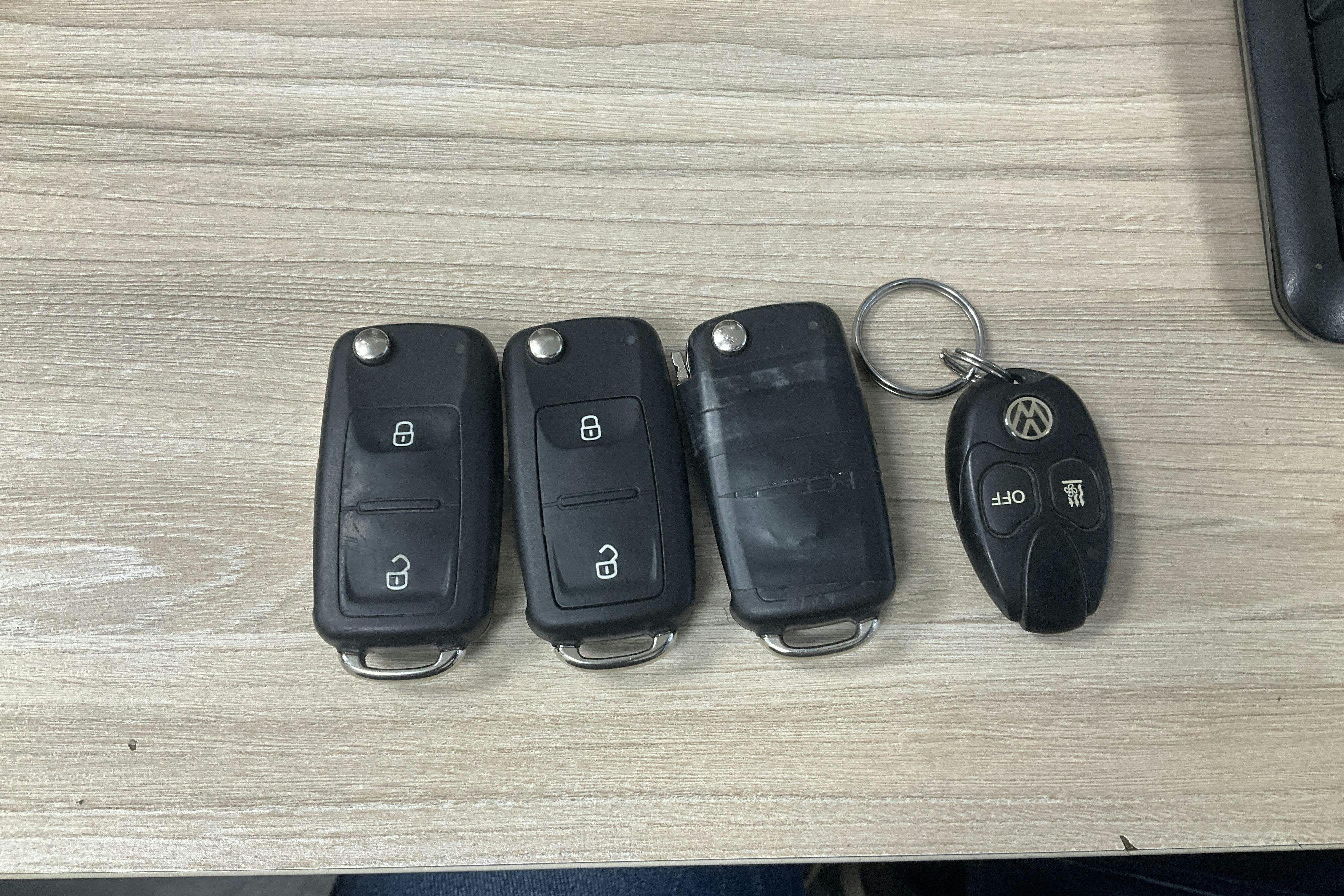 Presentation photo 16 of 16: VW Transporter T6 2.0 TDI BMT (102hk) - 74 920 km - Manual - white - 2016