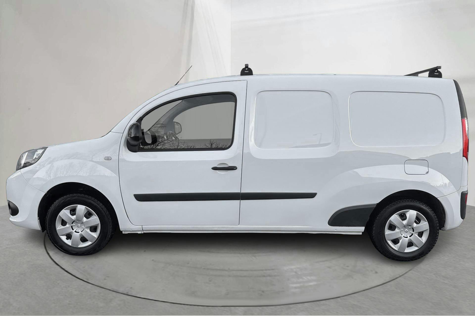 Presentationsfoto 2 av 16: Renault Kangoo 1.5 dCi Maxi Skåp (95hk) - 6 594 mil - Manuell - vit - 2021