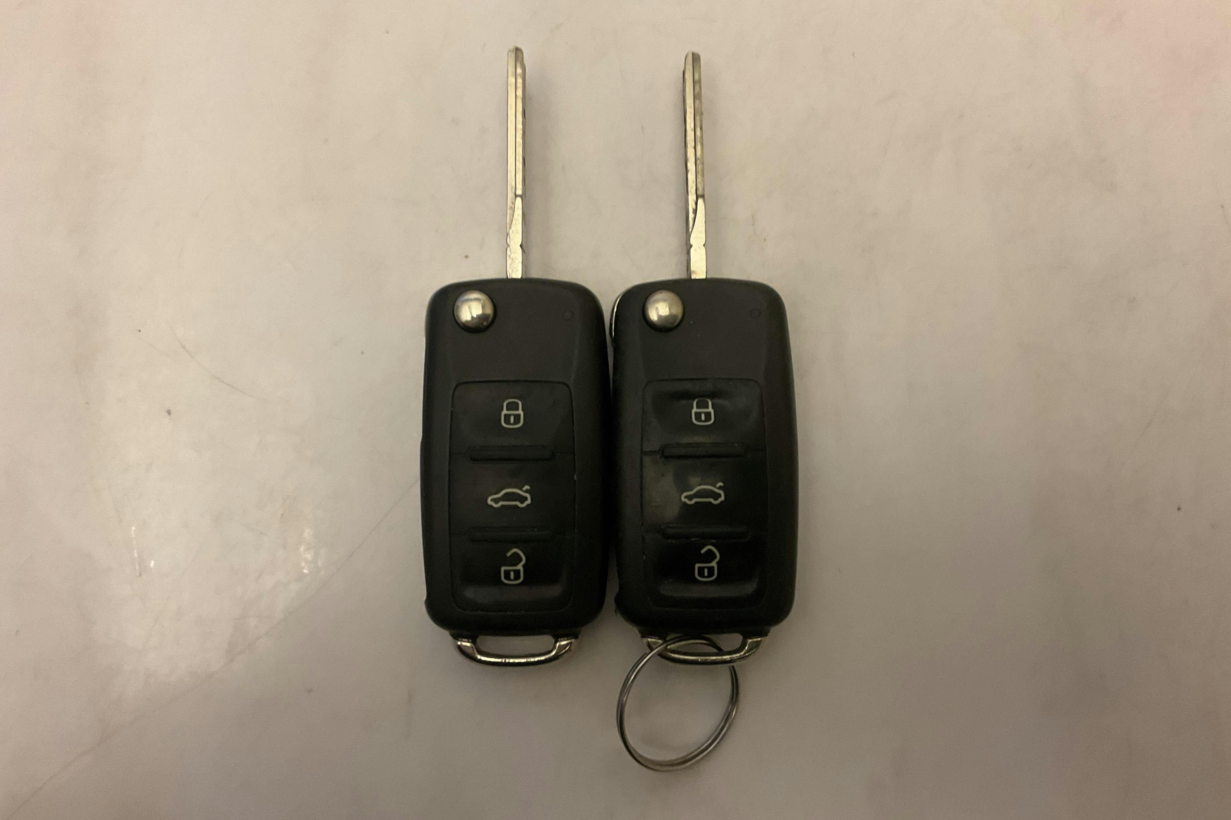 Presentation photo 12 of 12: VW Caddy 1.4 TGI Maxi Skåp (110hk) - 151 260 km - Automatic - gray - 2019