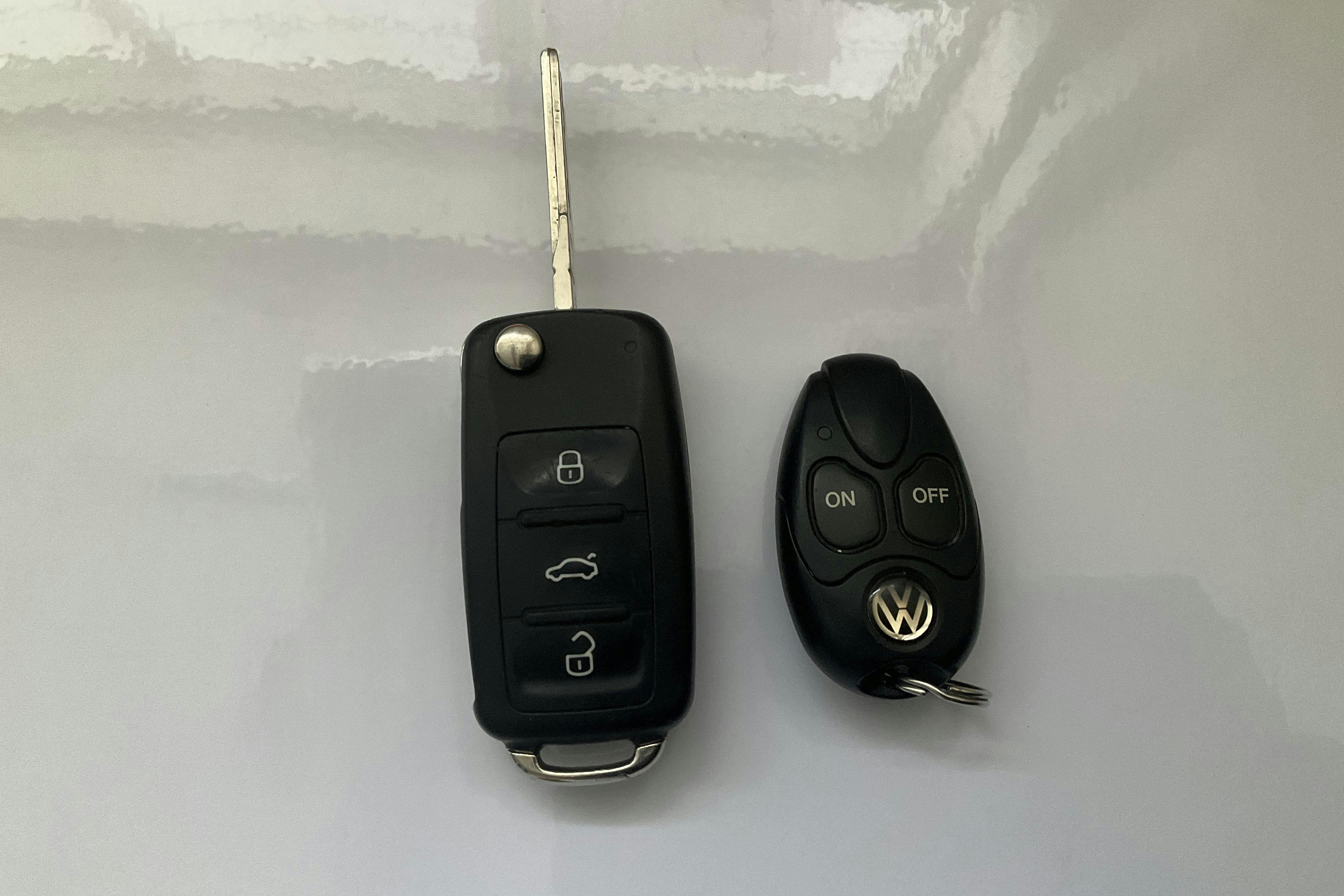 Presentation photo 12 of 12: VW Caddy 2.0 TDI Skåp (75hk) - 175 310 km - Manual - white - 2017