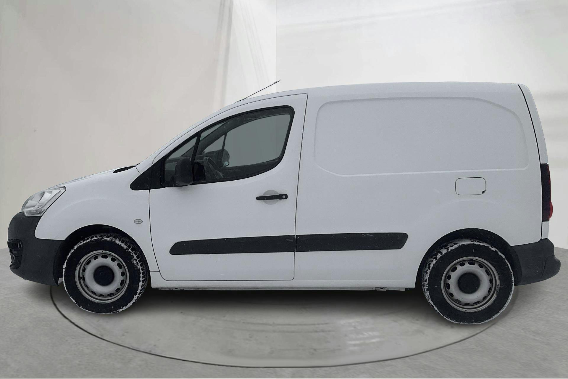 Presentation photo 2 of 12: Peugeot Partner 1.6 HDI Skåp (75hk) - 127 850 km - Manual - white - 2017