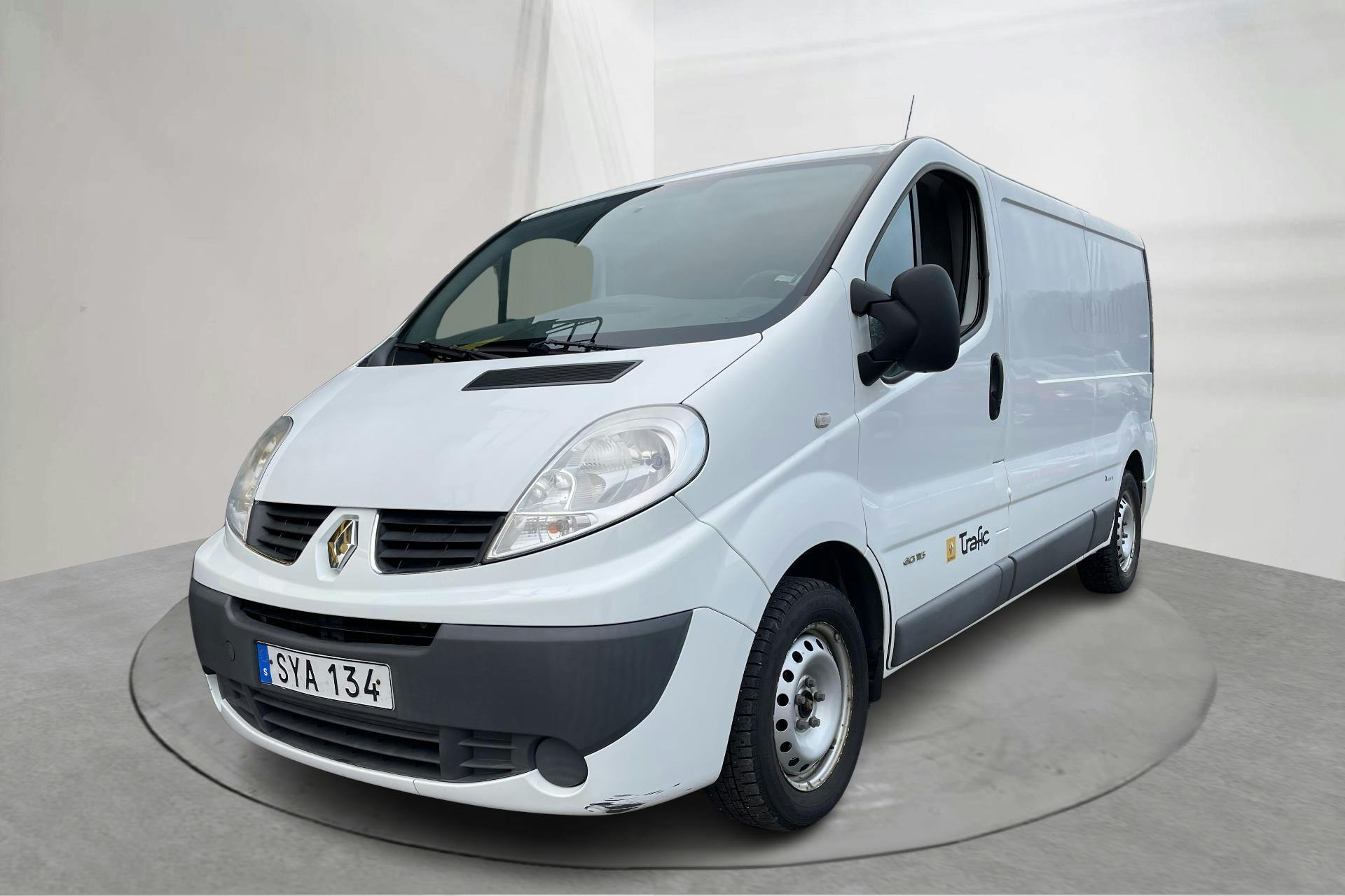 Presentationsfoto 1 av 16: Renault Trafic 2.0 dCi Skåp (115hk) - 11 552 mil - Manuell - vit - 2014