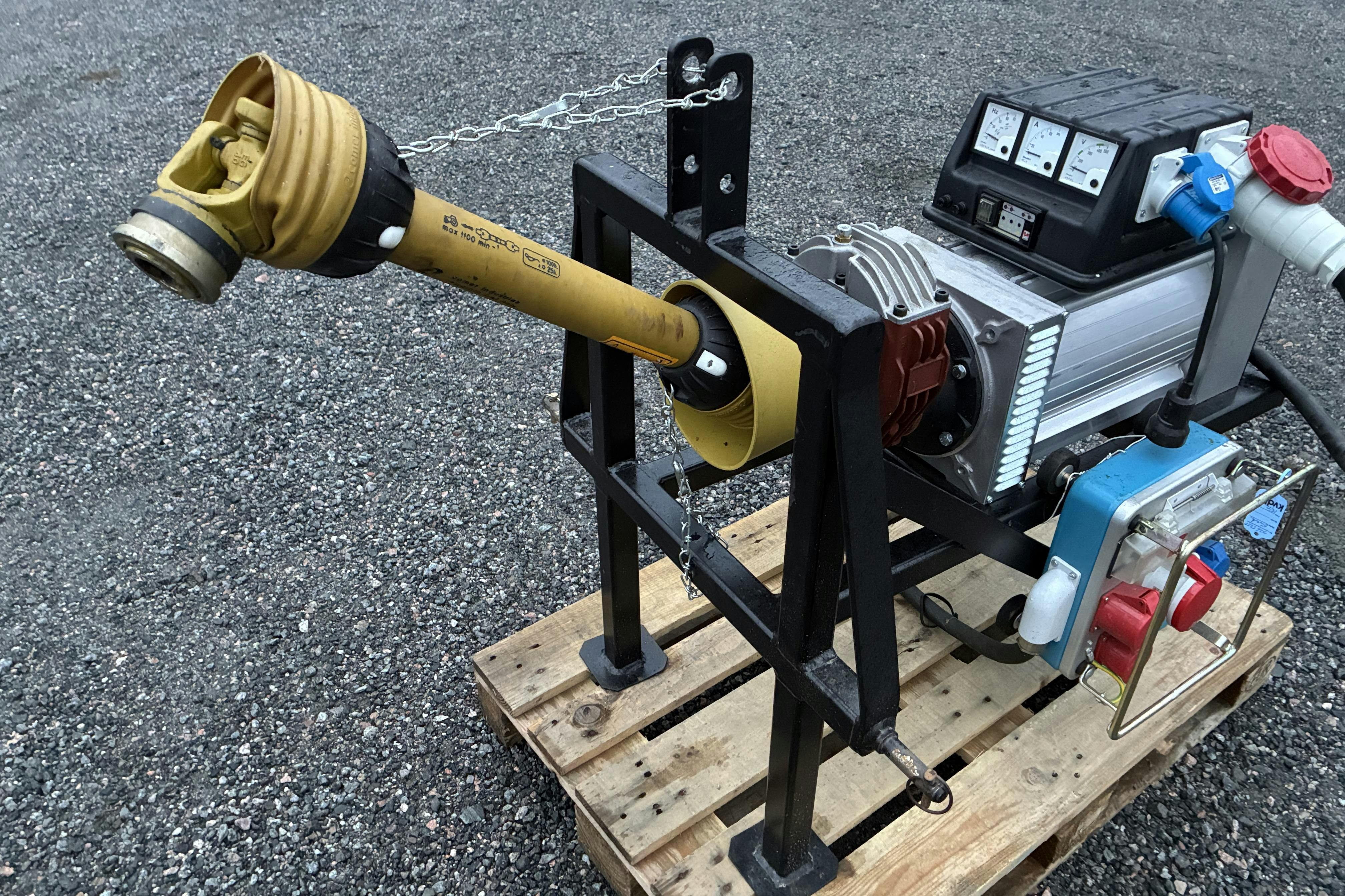 Presentationsfoto 21 av 21: KV Järn & Maskin T30 Traktorelverk 30kVA -  - 2007