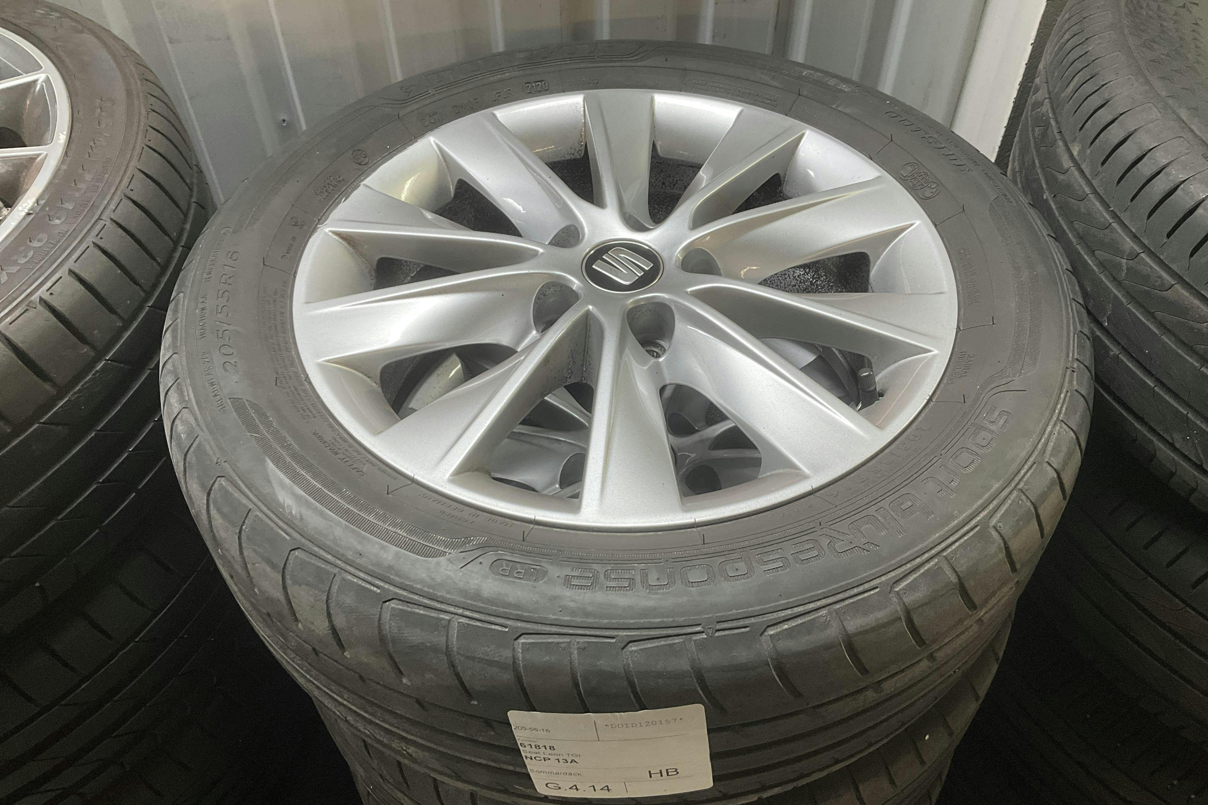 Presentation photo 12 of 12: Seat Leon 1.5 TGI ST (130hk) - 83 540 km - Automatic - red - 2020