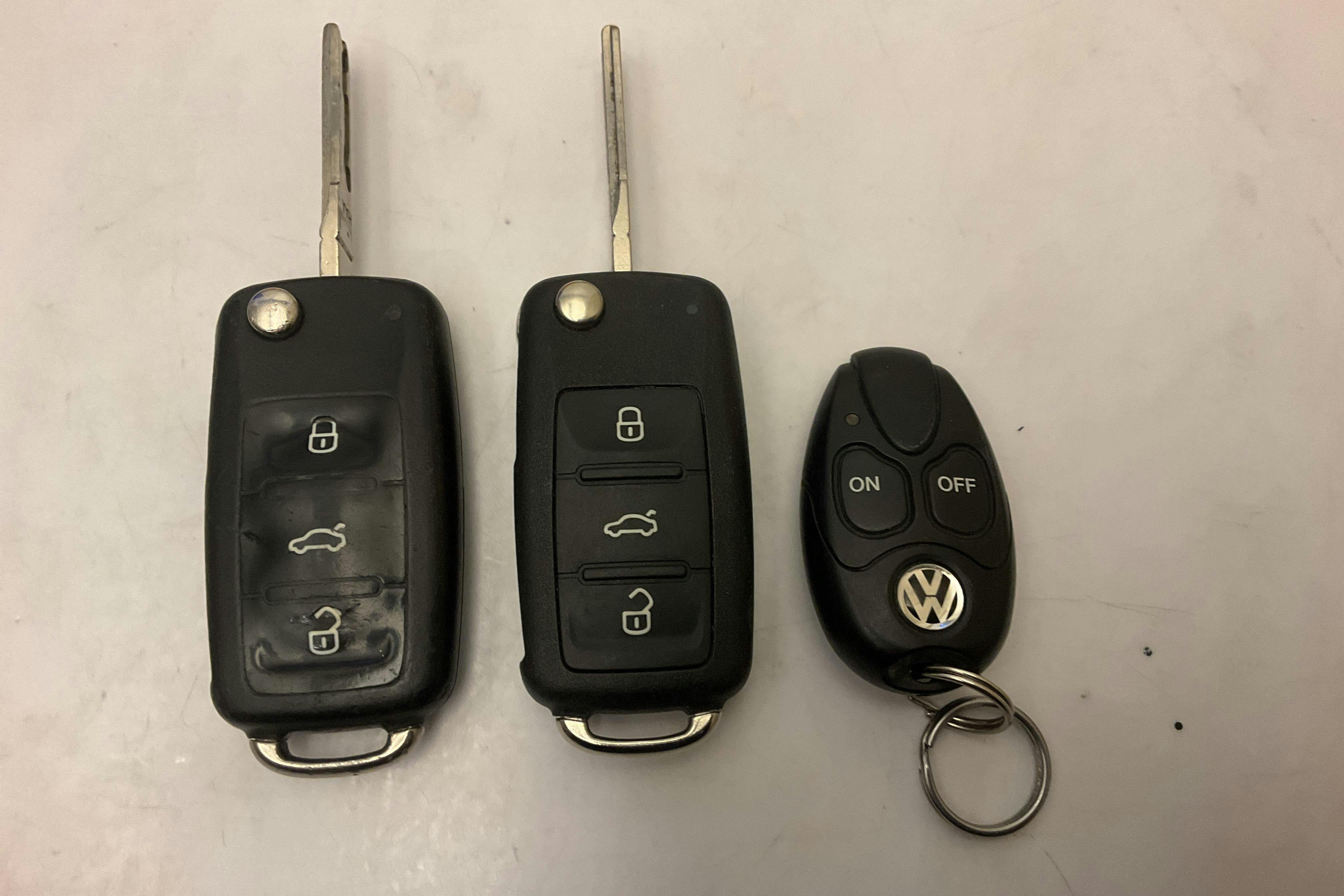 Presentationsfoto 12 av 12: VW Caddy 1.6 TDI Skåp (102hk) - 15 364 mil - Manuell - vit - 2012