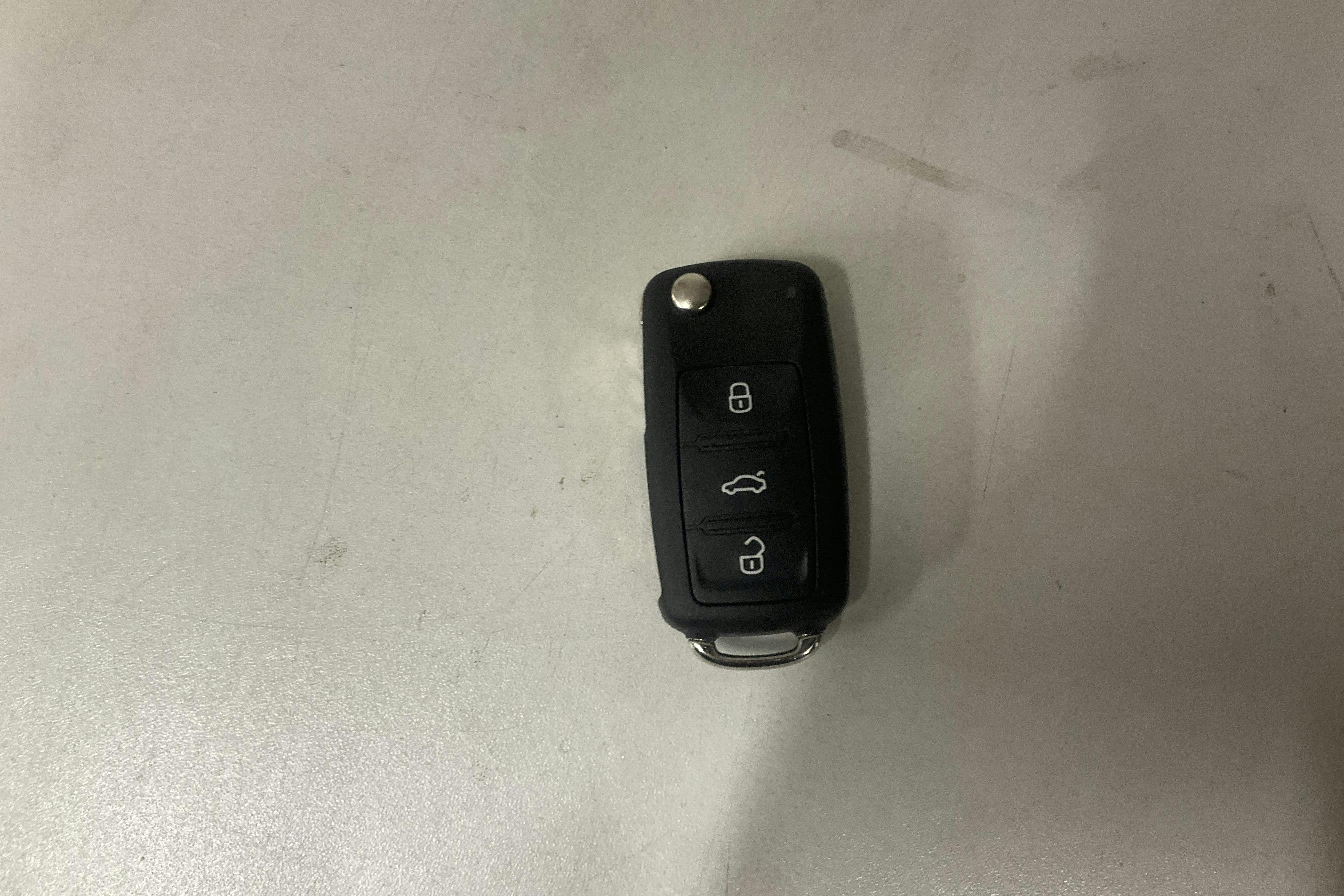 Presentationsfoto 14 av 14: VW Caddy 2.0 TDI Maxi Skåp 4-motion (140hk) - 19 734 mil - Automat - vit - 2012