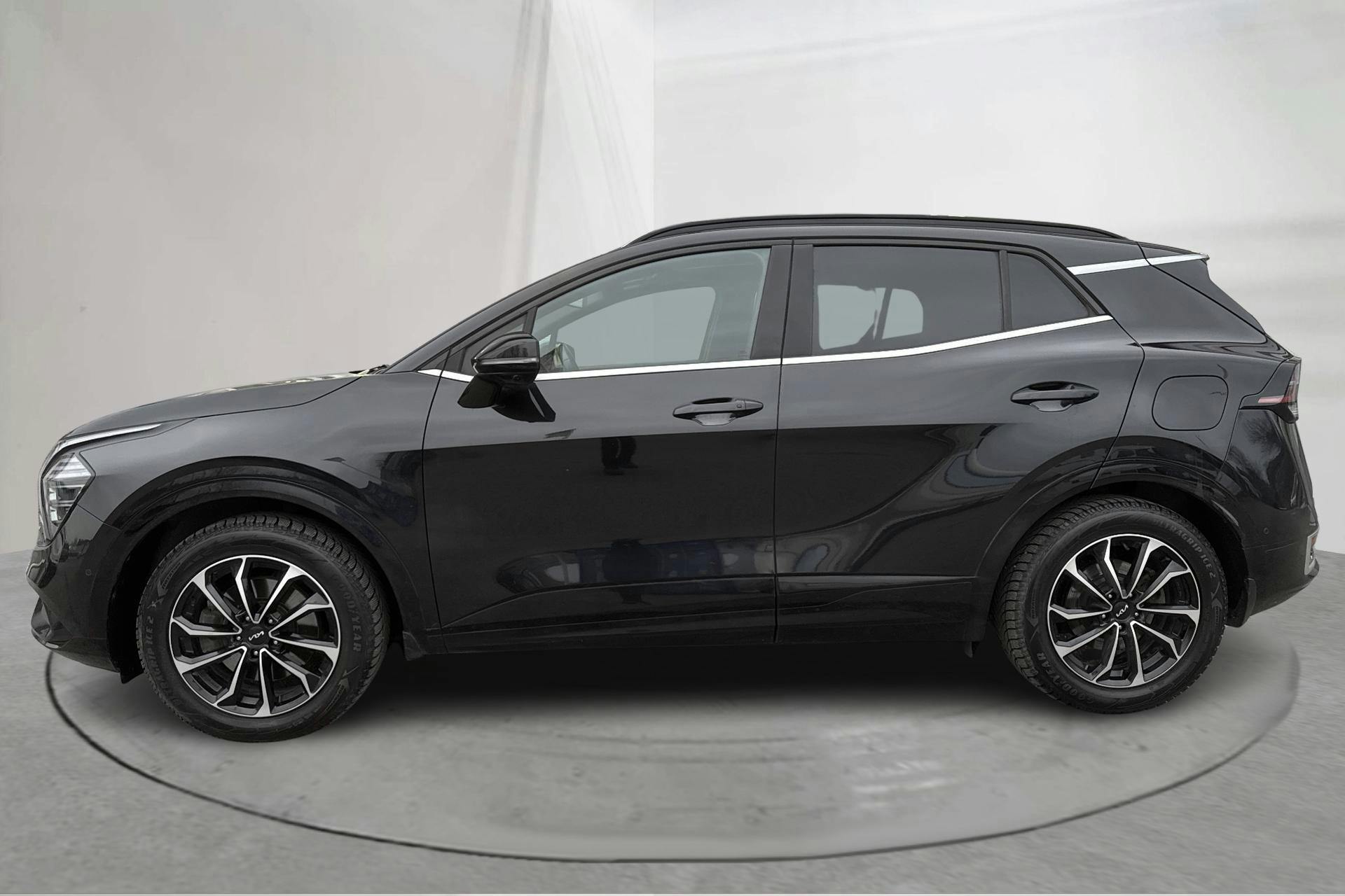 Presentation photo 2 of 20: KIA Sportage PHEV AWD (265hk) - 75 290 km - Automatic - black - 2022