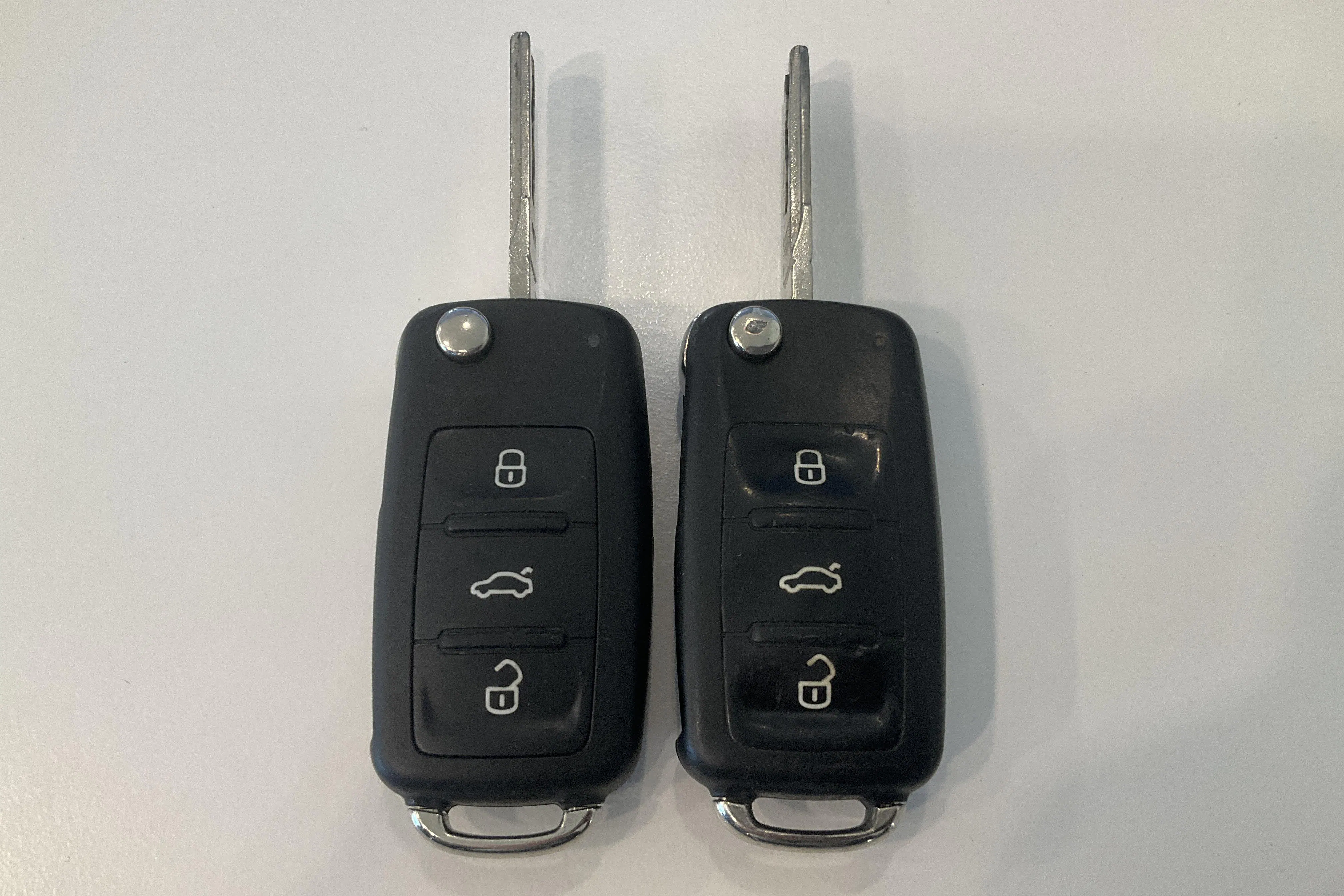 Presentation photo 12 of 12: VW Caddy 2.0 Ecofuel Maxi Skåp (109hk) - 36 160 km - Manual - black - 2013